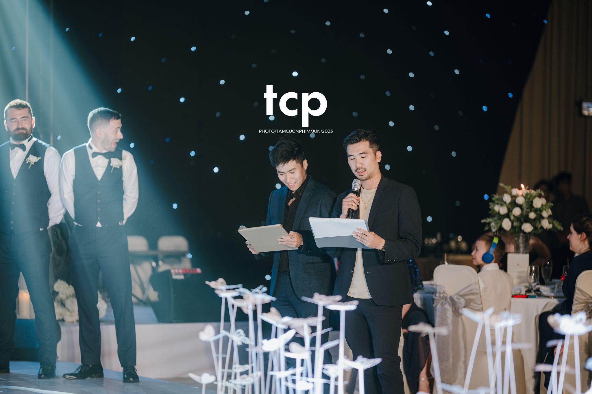 Tám Cuộn Phim - Khi cô dâu chú rể cũng là những "cây hài" chính hiệu!