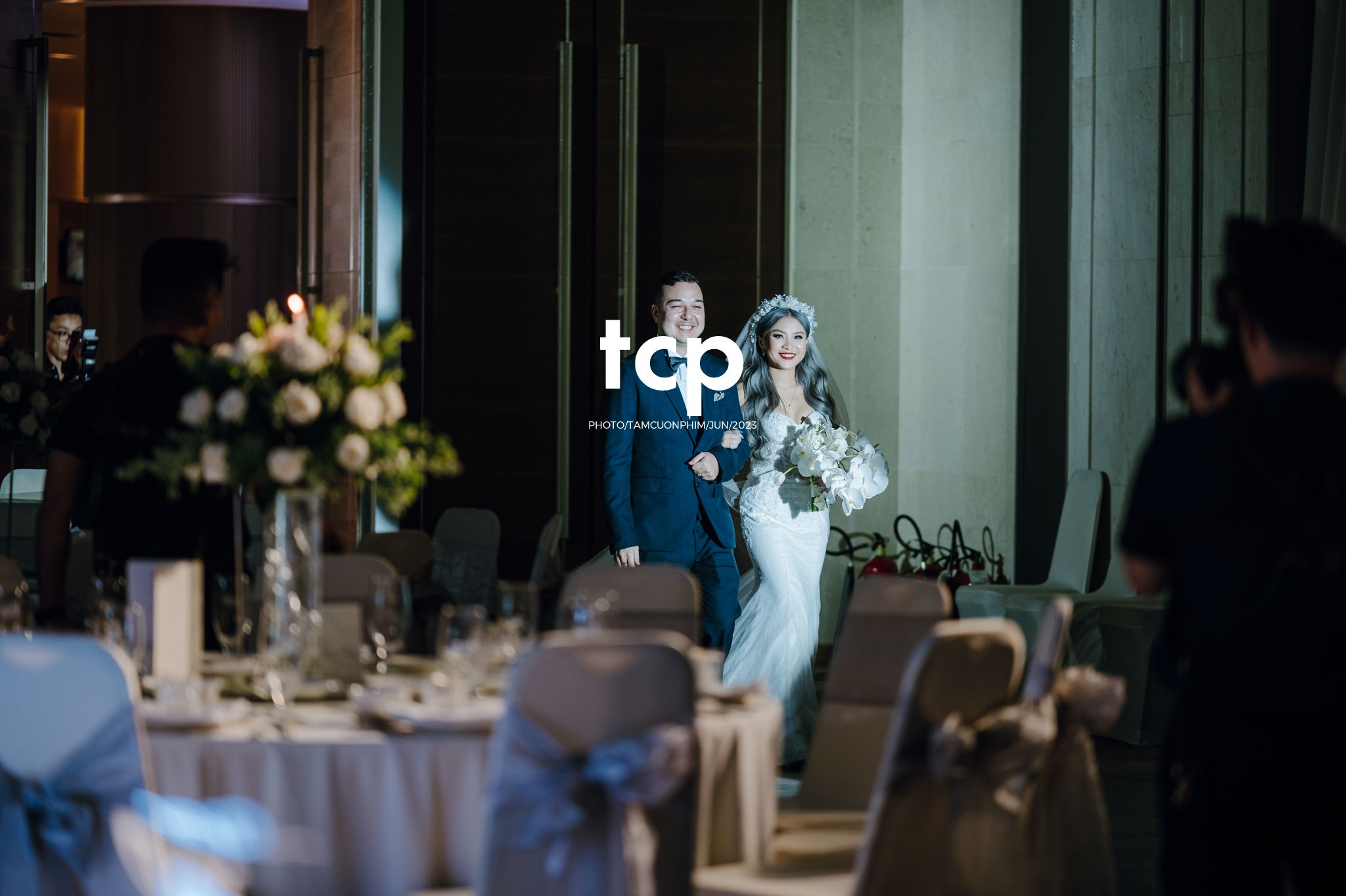 Tám Cuộn Phim - Khi cô dâu chú rể cũng là những "cây hài" chính hiệu!