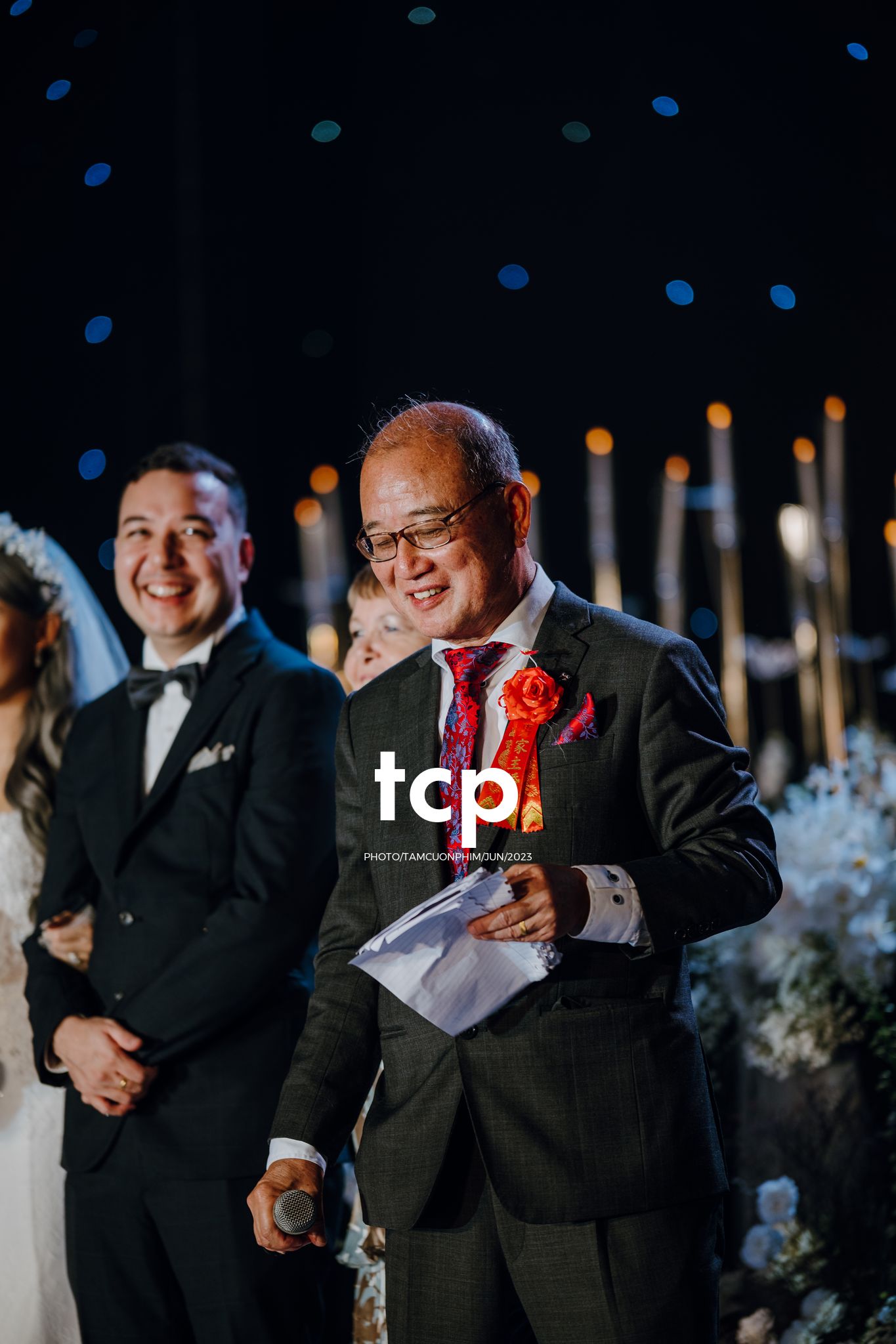 Tám Cuộn Phim - Khi cô dâu chú rể cũng là những "cây hài" chính hiệu!