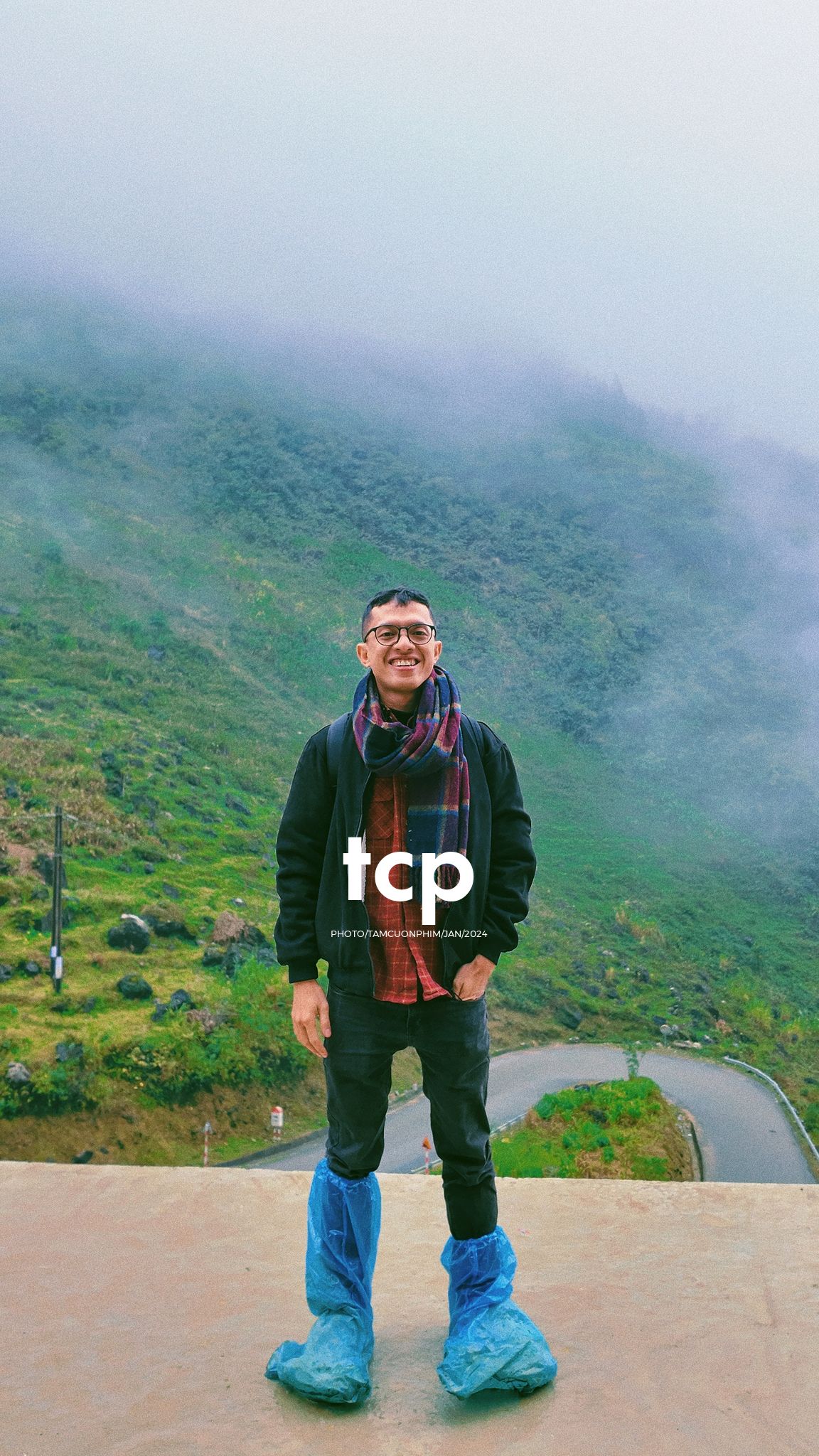 Tám Cuộn Phim - Ai mà chẳng nhớ những ngày rong ruổi trên đèo cao?