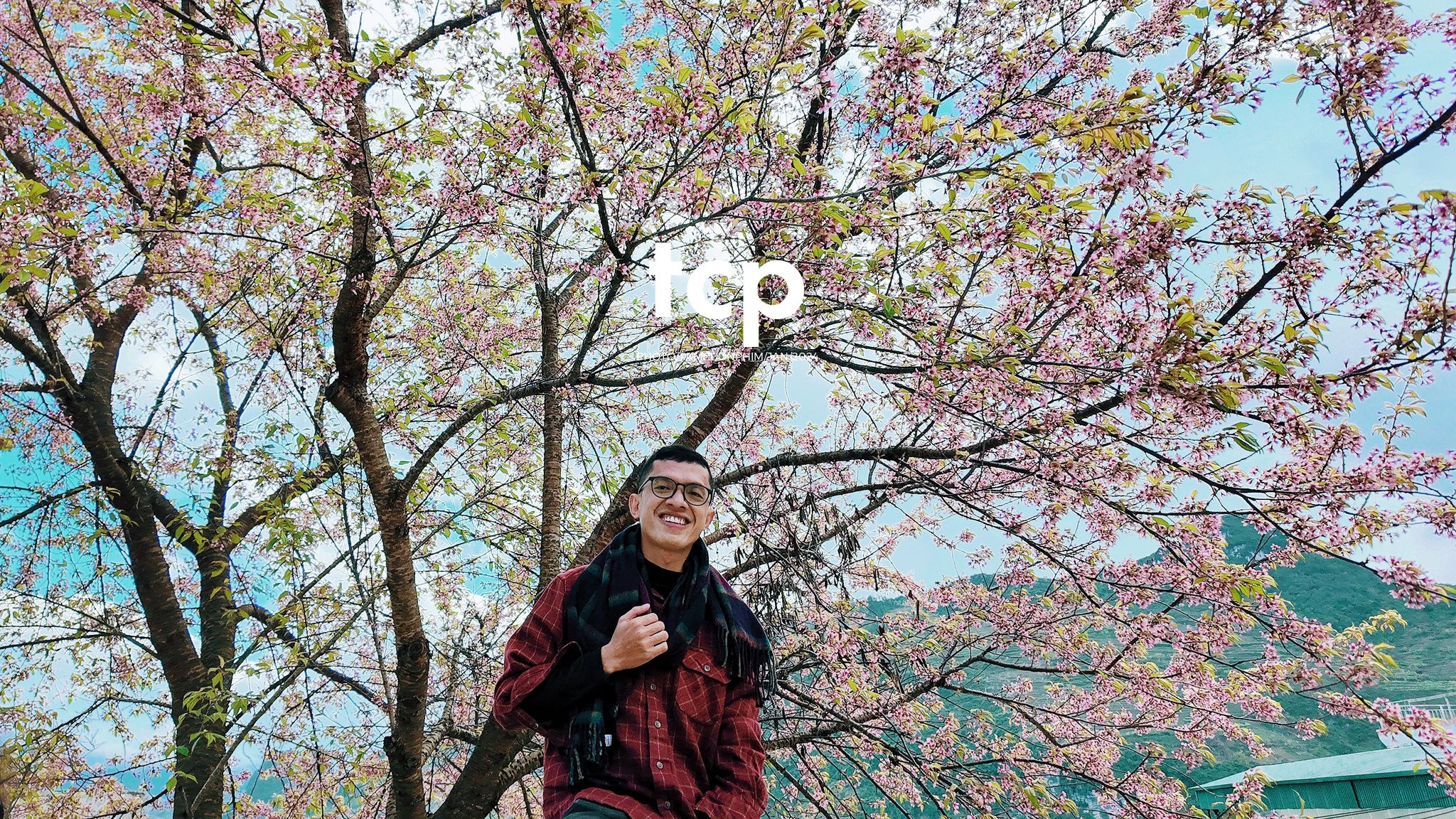 Tám Cuộn Phim - Ai mà chẳng nhớ những ngày rong ruổi trên đèo cao?