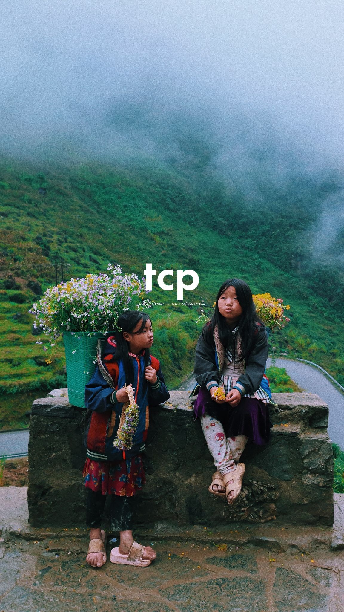 Tám Cuộn Phim - Ai mà chẳng nhớ những ngày rong ruổi trên đèo cao?