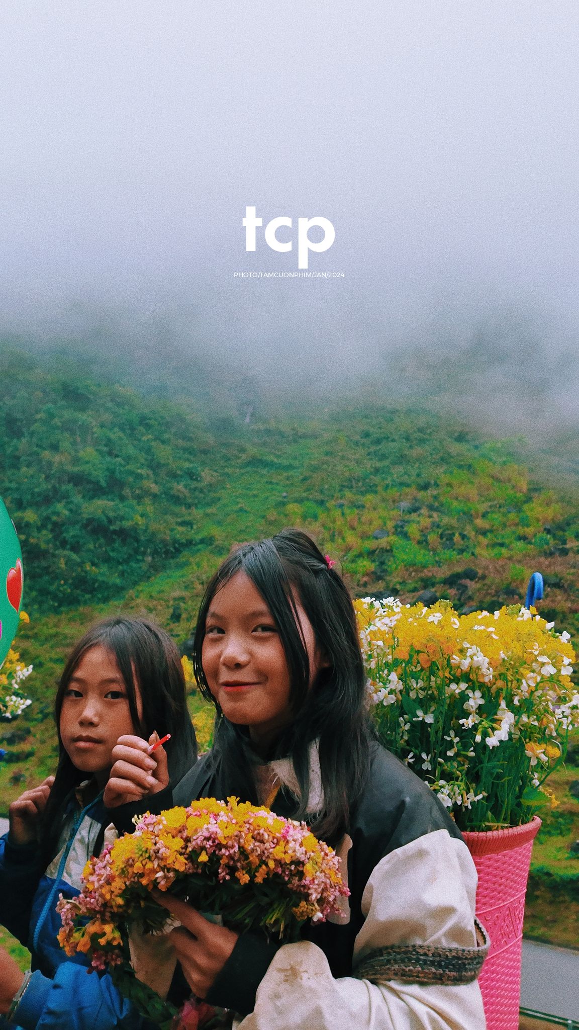 Tám Cuộn Phim - Ai mà chẳng nhớ những ngày rong ruổi trên đèo cao?