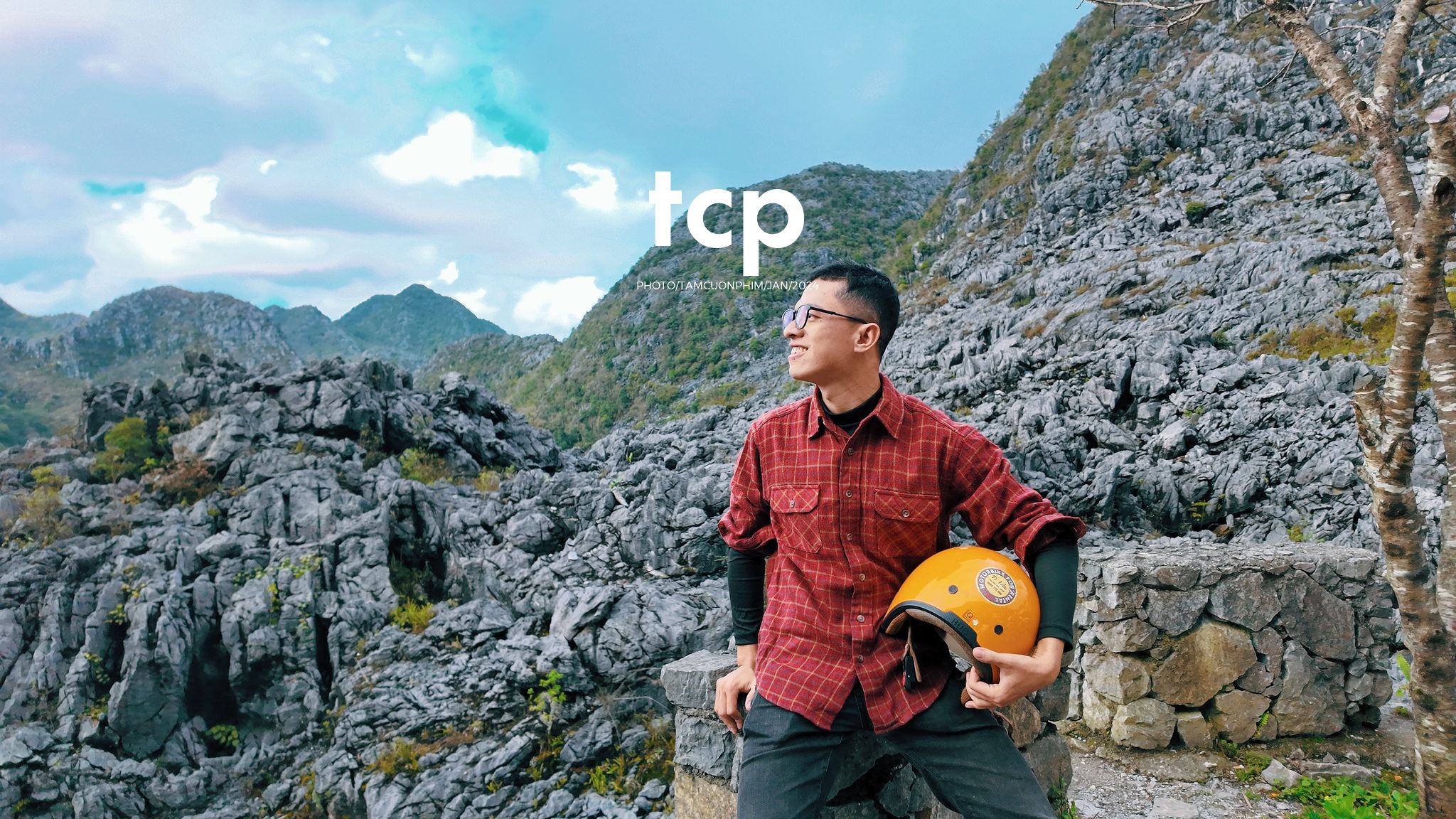 Tám Cuộn Phim - Ai mà chẳng nhớ những ngày rong ruổi trên đèo cao?