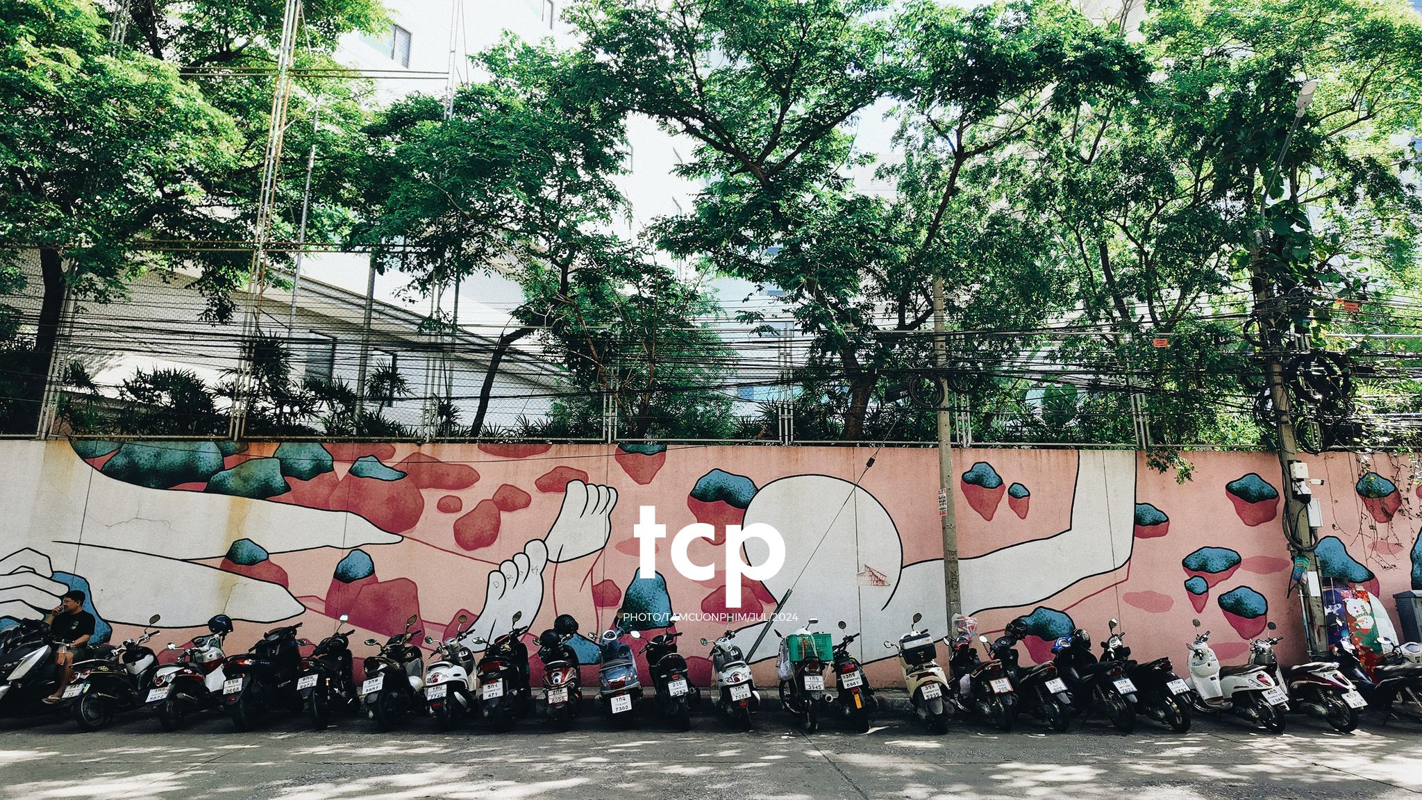 Tám Cuộn Phim - Chuyến tàu cuối cùng kịp giờ hẹn