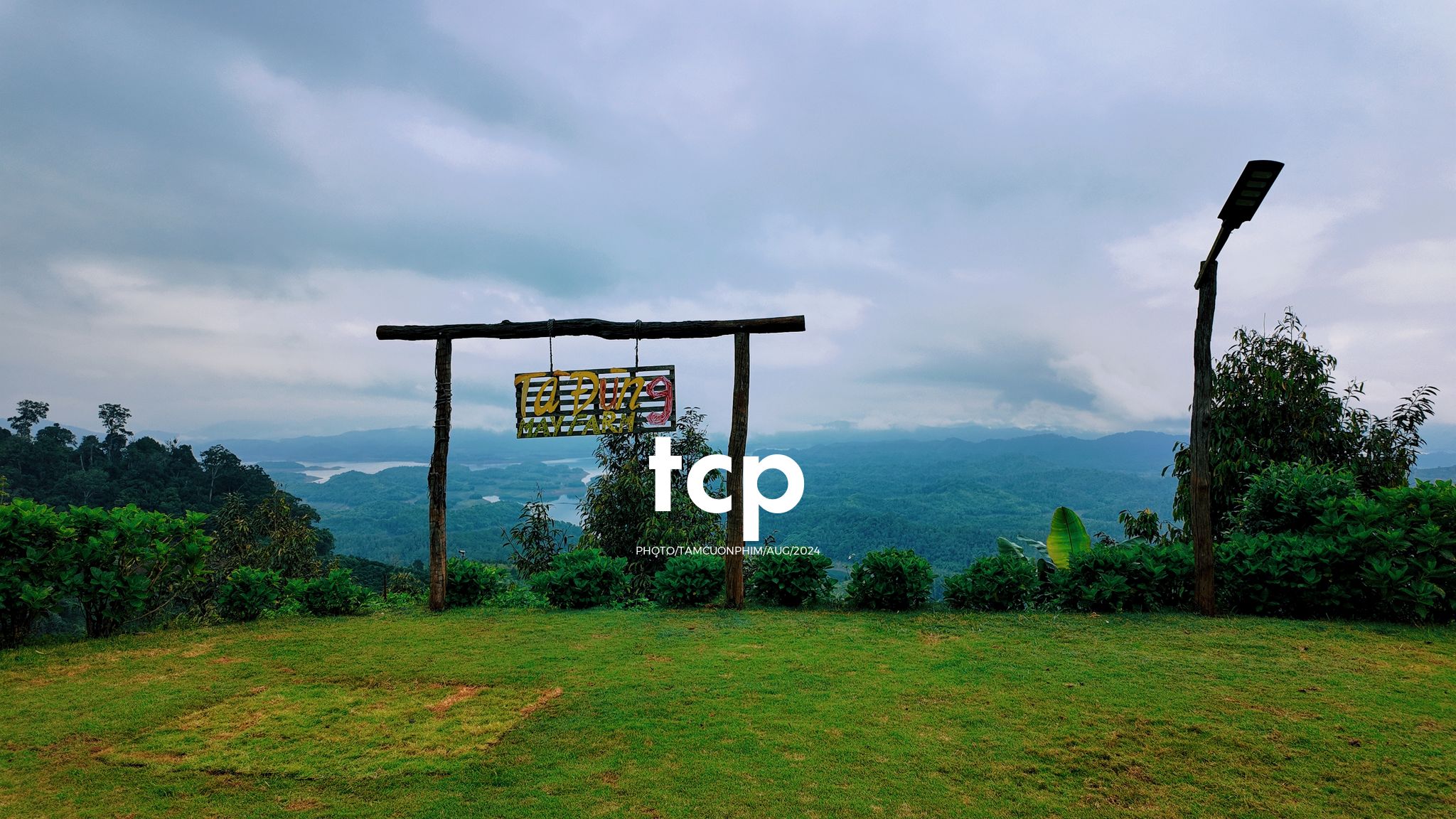 Tám Cuộn Phim - Nhịp Điệu Xanh Trên Vùng Cao Nguyên