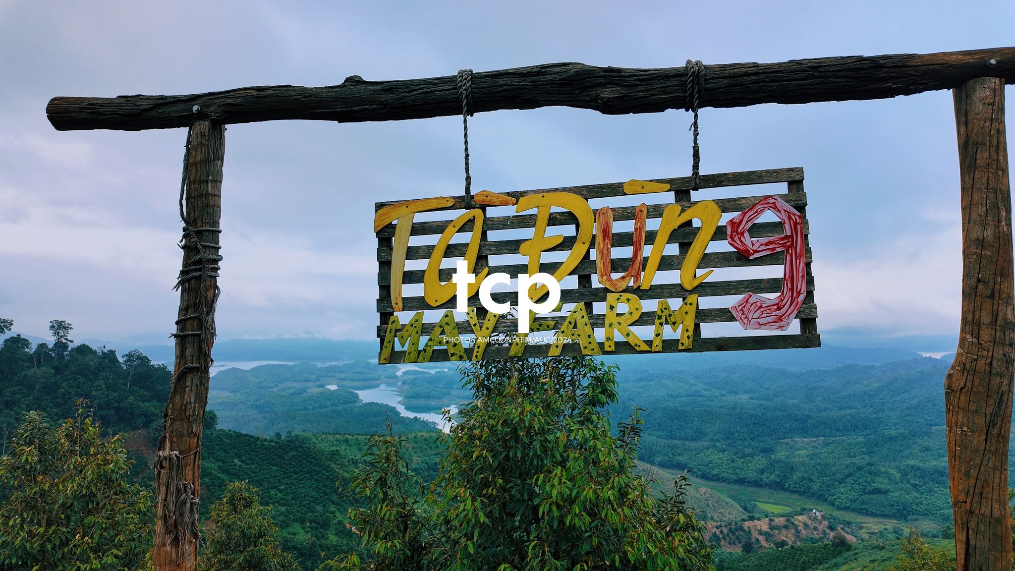 Tám Cuộn Phim - Nhịp Điệu Xanh Trên Vùng Cao Nguyên