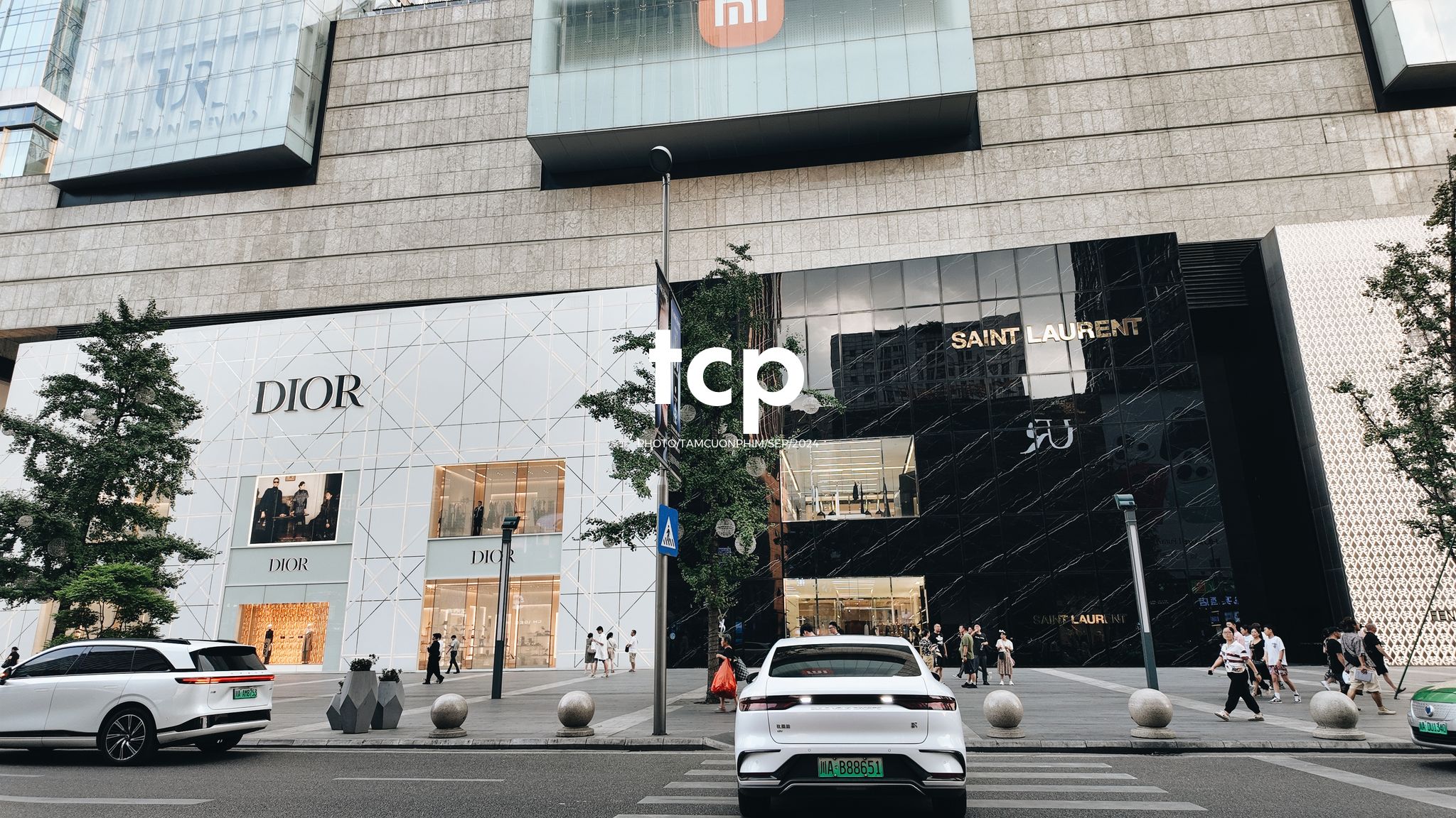 Tám Cuộn Phim - Những khoảnh khắc giao thoa giữa truyền thống và hiện đại