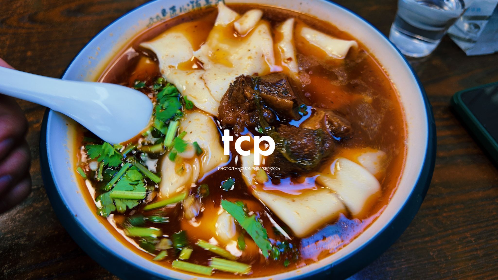 Tám Cuộn Phim - Những khoảnh khắc giao thoa giữa truyền thống và hiện đại