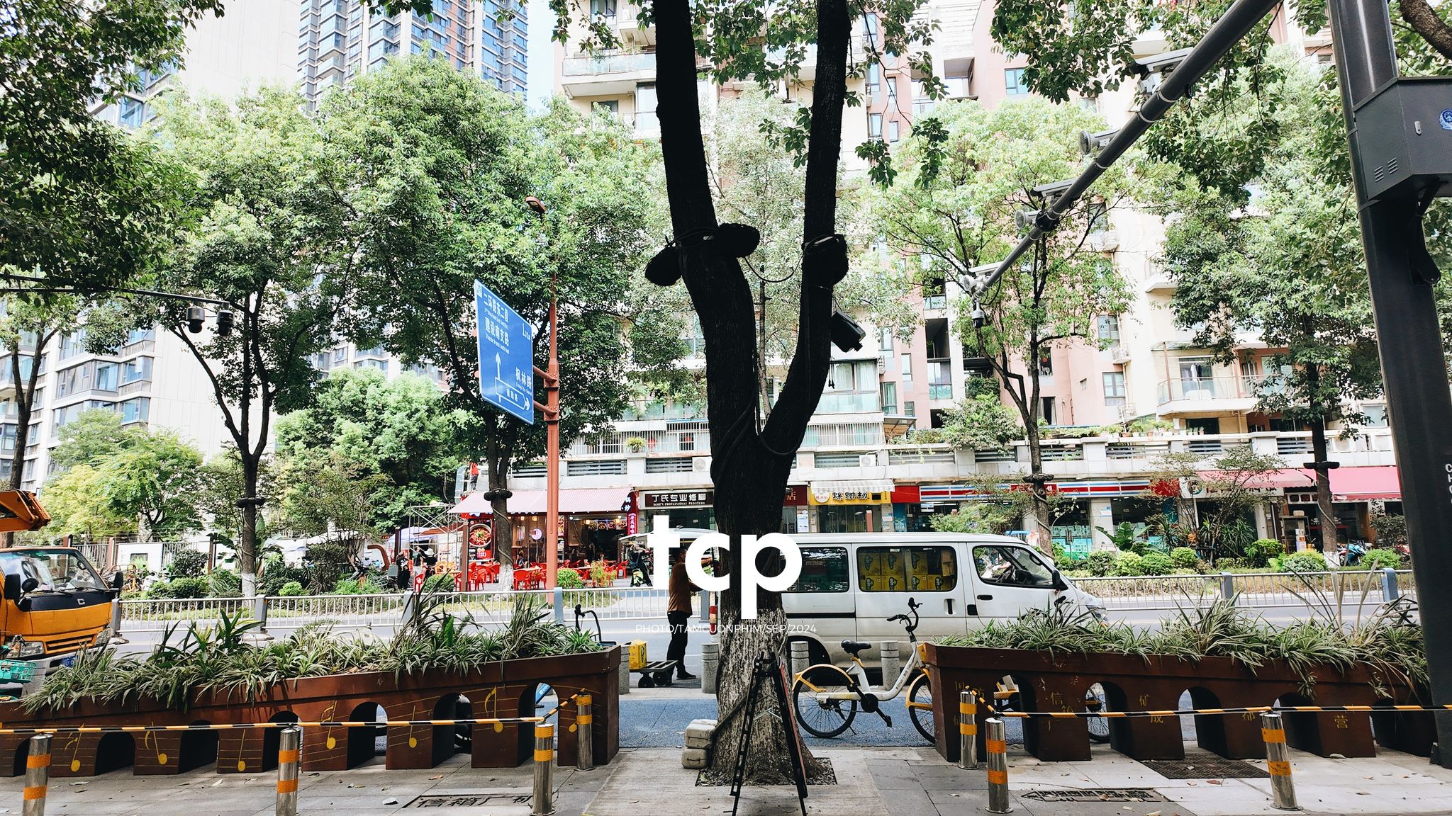 Tám Cuộn Phim - Những khoảnh khắc giao thoa giữa truyền thống và hiện đại