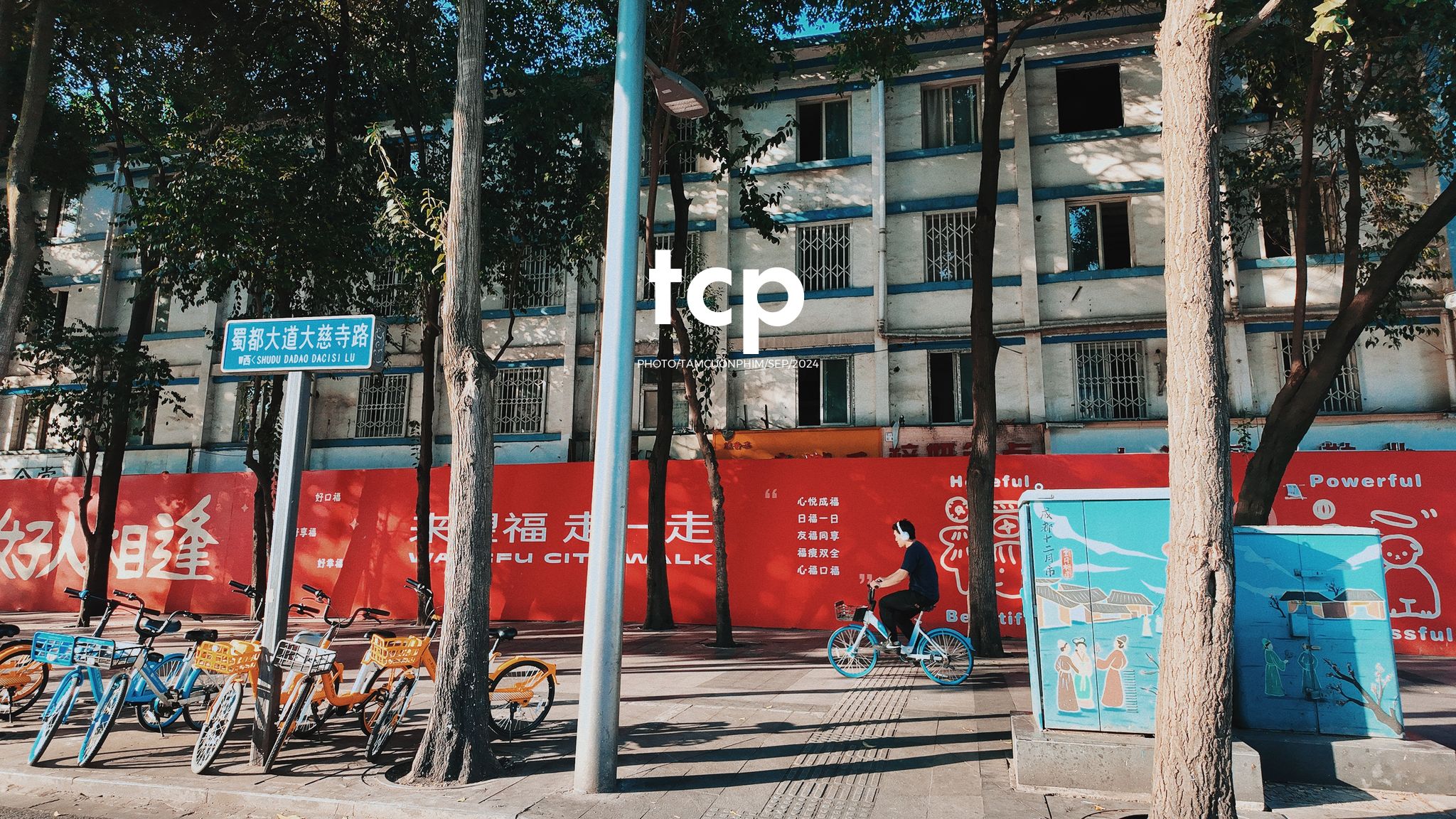 Tám Cuộn Phim - Những khoảnh khắc giao thoa giữa truyền thống và hiện đại