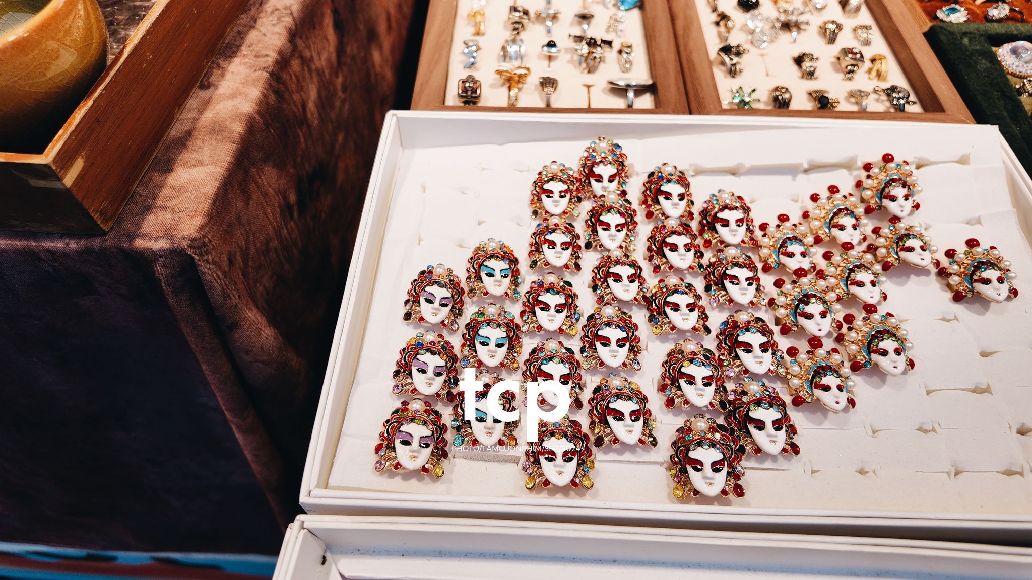 Tám Cuộn Phim - Những khoảnh khắc giao thoa giữa truyền thống và hiện đại