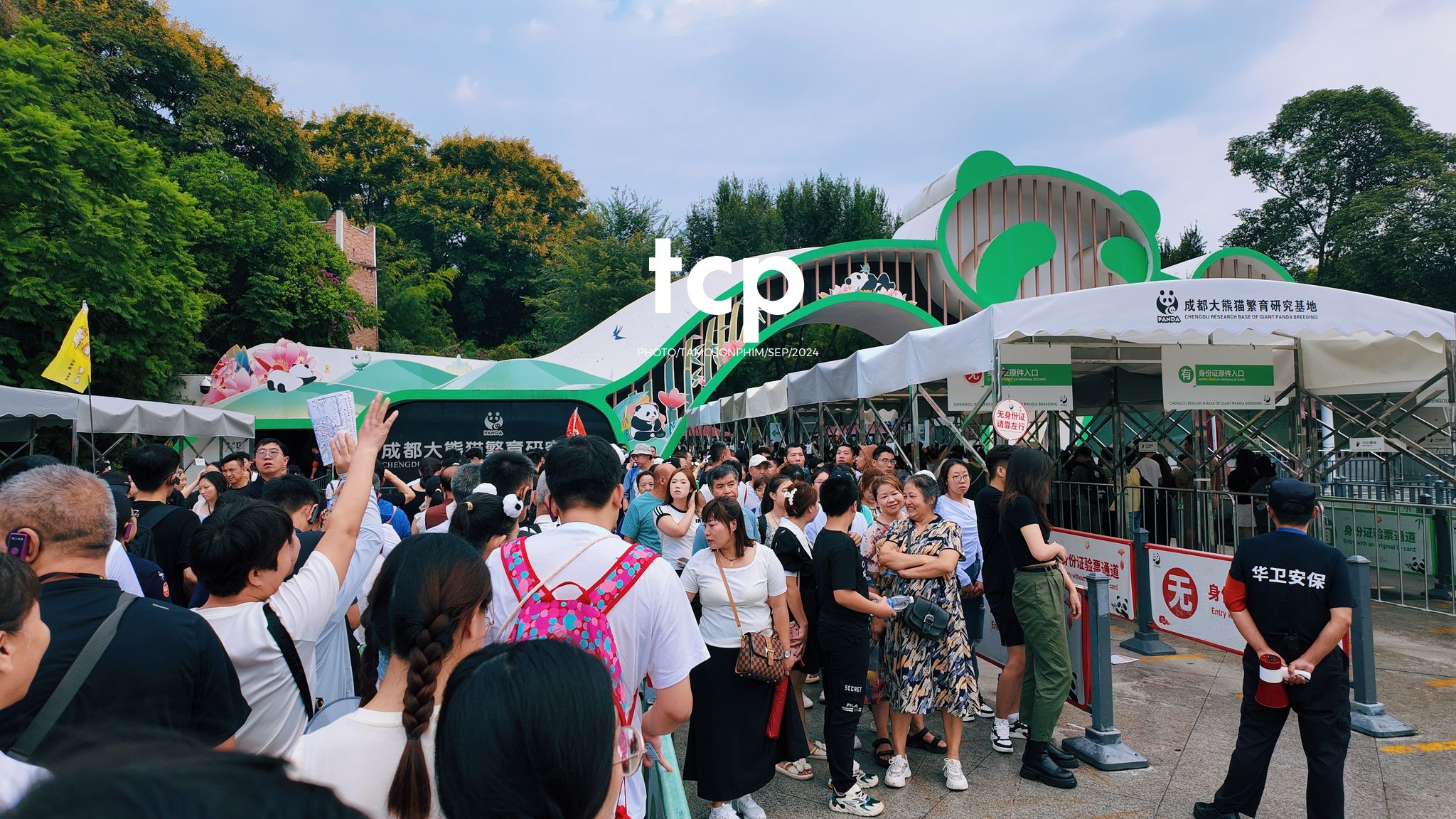 Tám Cuộn Phim - Những khoảnh khắc giao thoa giữa truyền thống và hiện đại