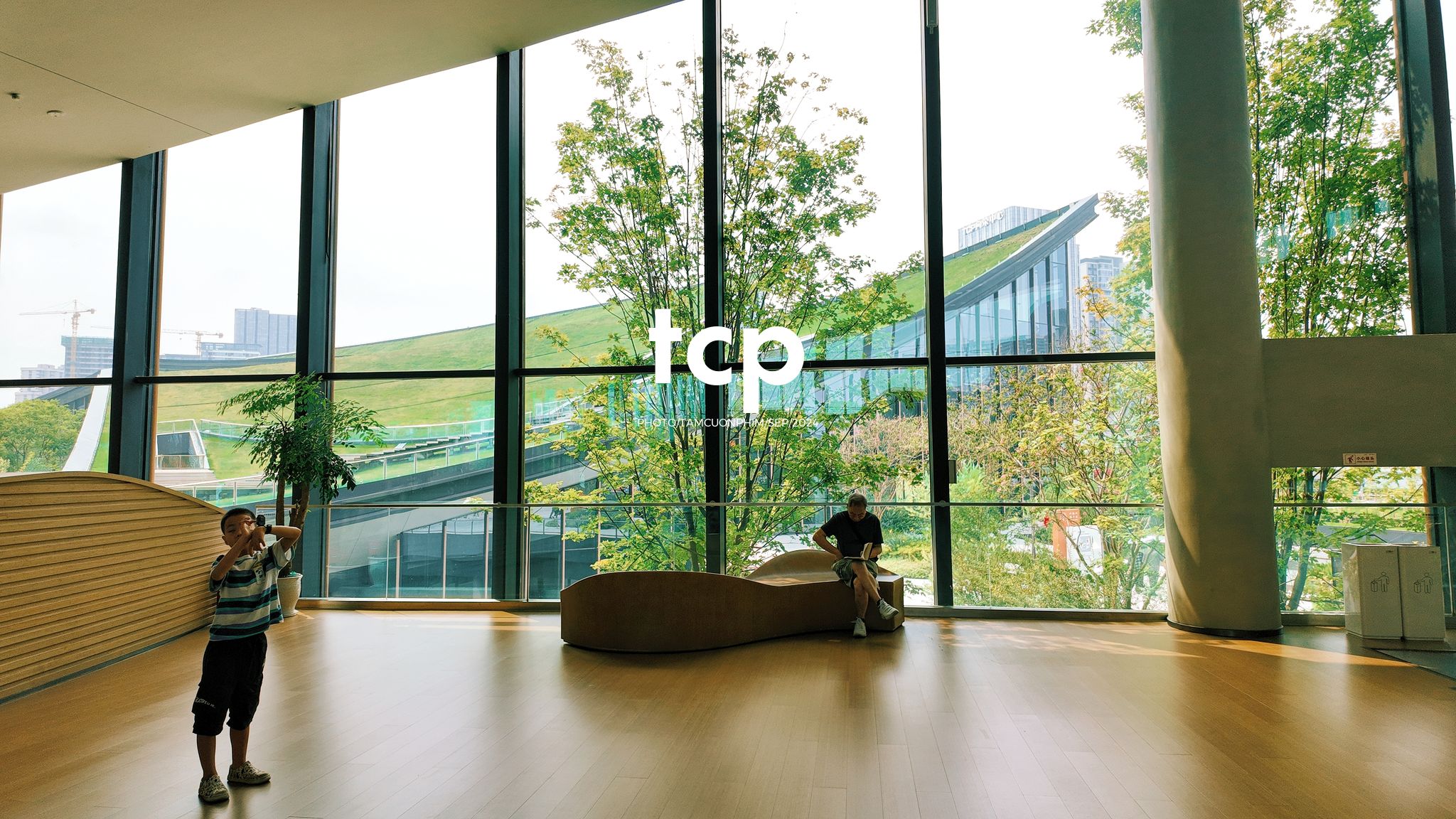 Tám Cuộn Phim - Những nhịp sống nhẹ nhàng nơi xứ sở gấu trúc