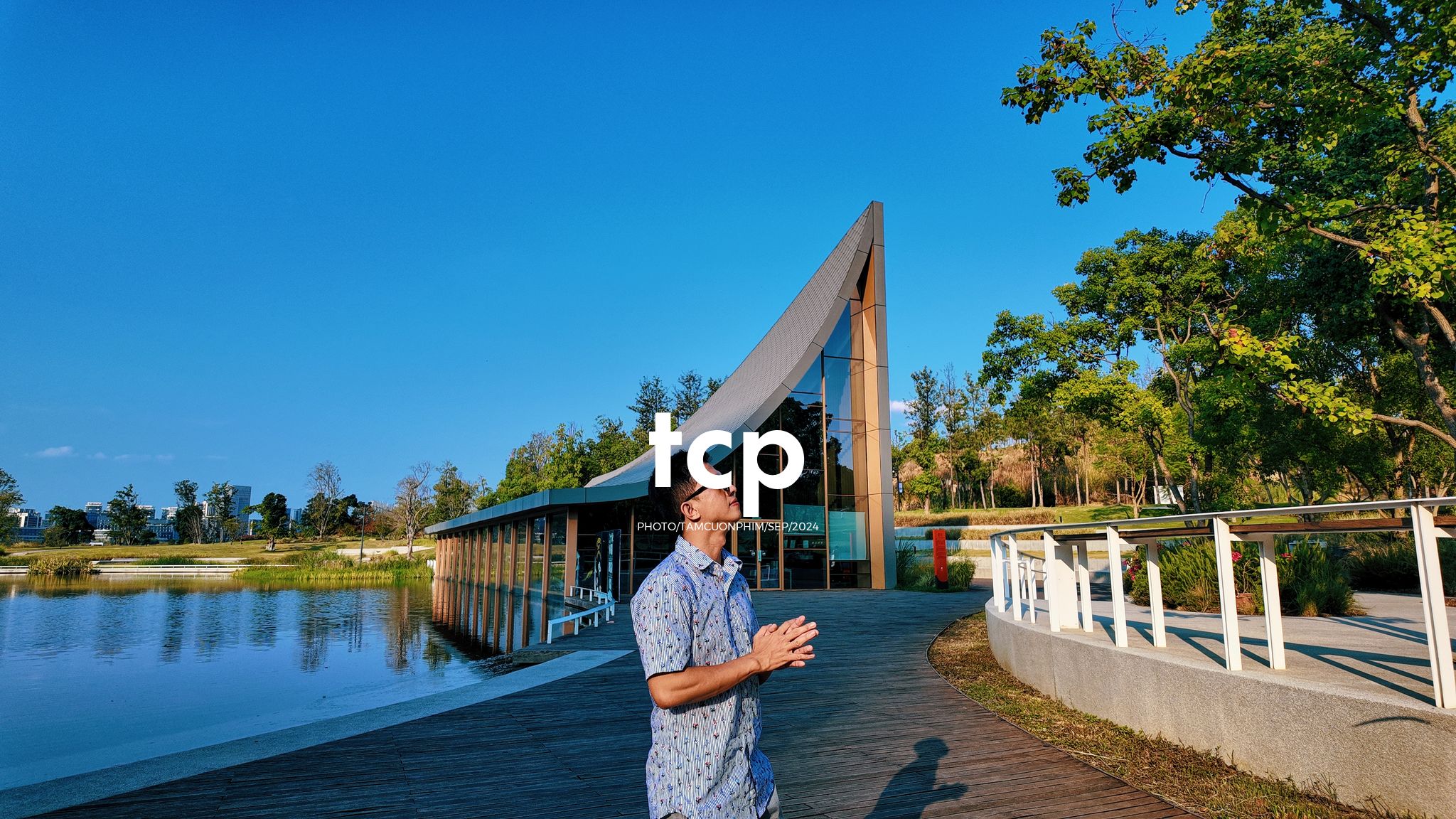 Tám Cuộn Phim - Những nhịp sống nhẹ nhàng nơi xứ sở gấu trúc