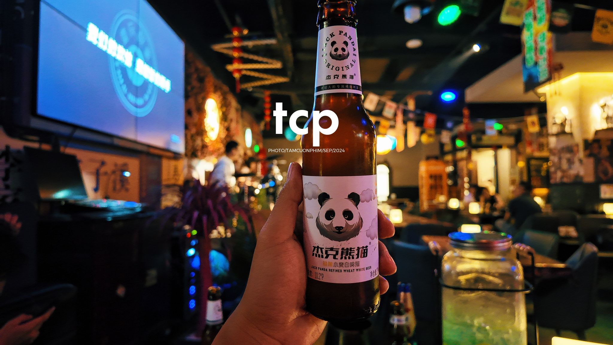 Tám Cuộn Phim - Ai mà chẳng mê mẩn những chuyến đi chơi đêm quên lối về chứ?