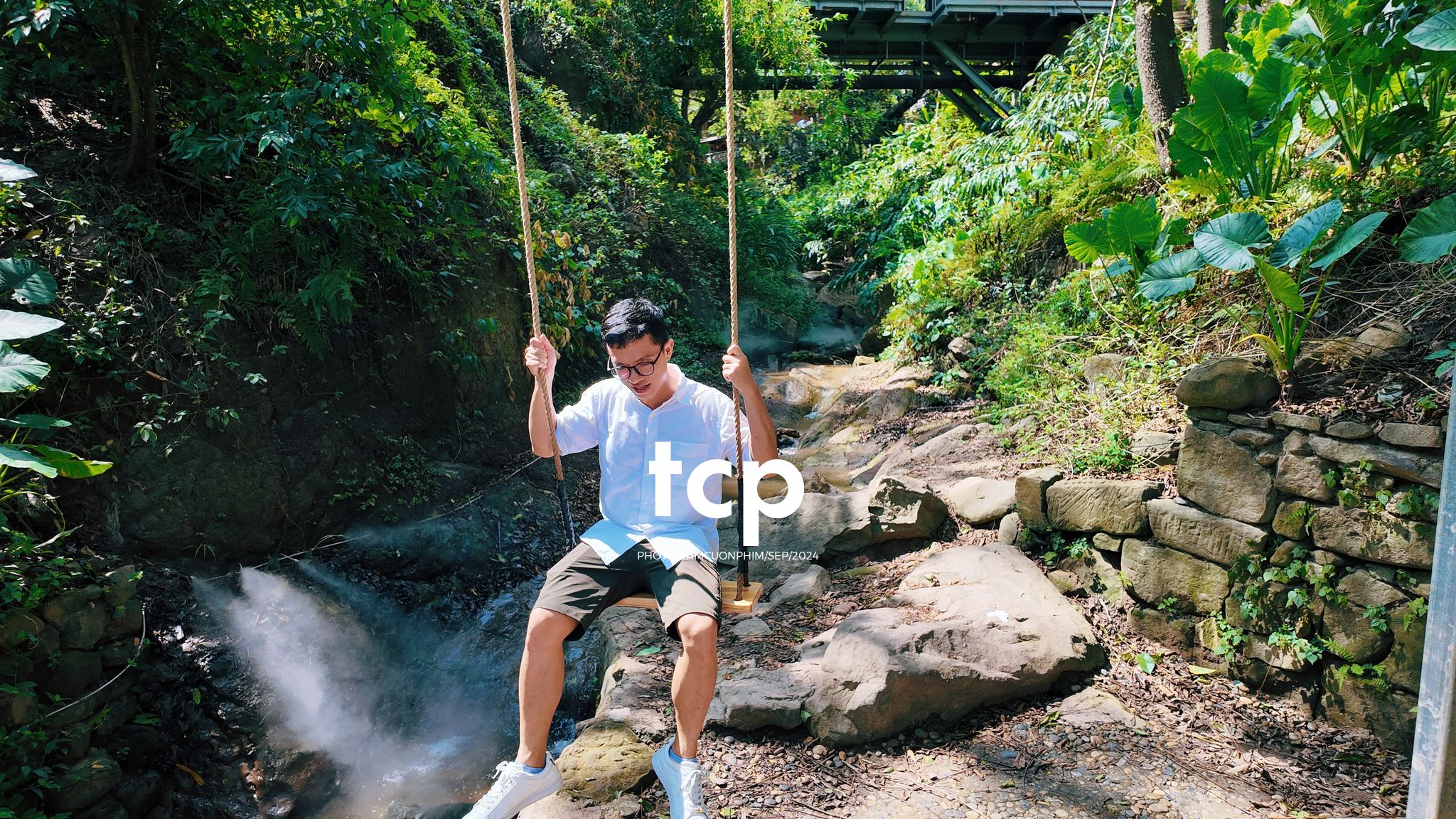 Tám Cuộn Phim - Có bao giờ bạn muốn bỏ lại phố thị để tìm một góc nhỏ bình yên như thế này chưa?