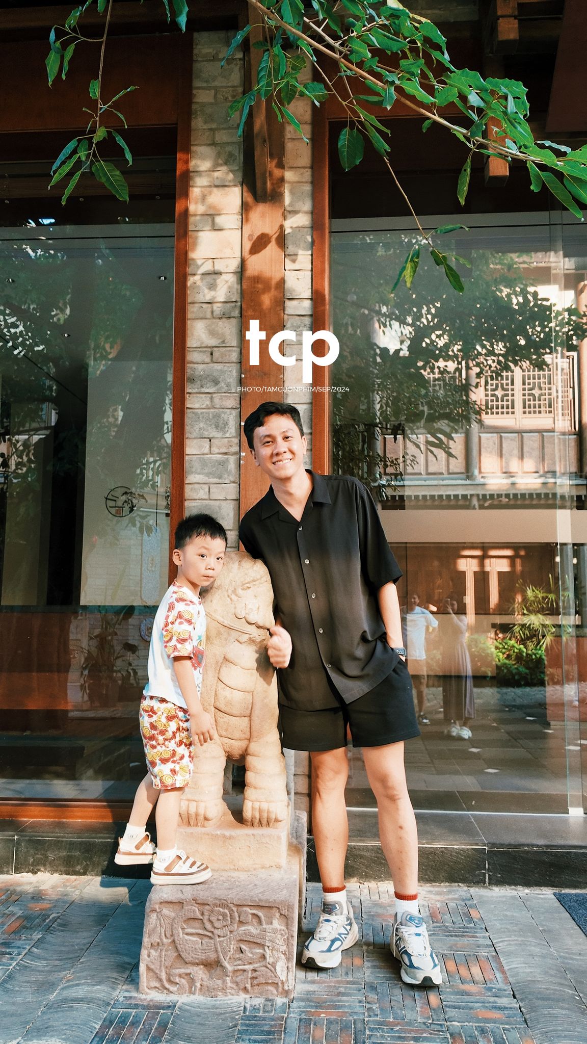 Tám Cuộn Phim - Có ai thấy nhớ những chuyến đi lang thang dọc phố phường không?