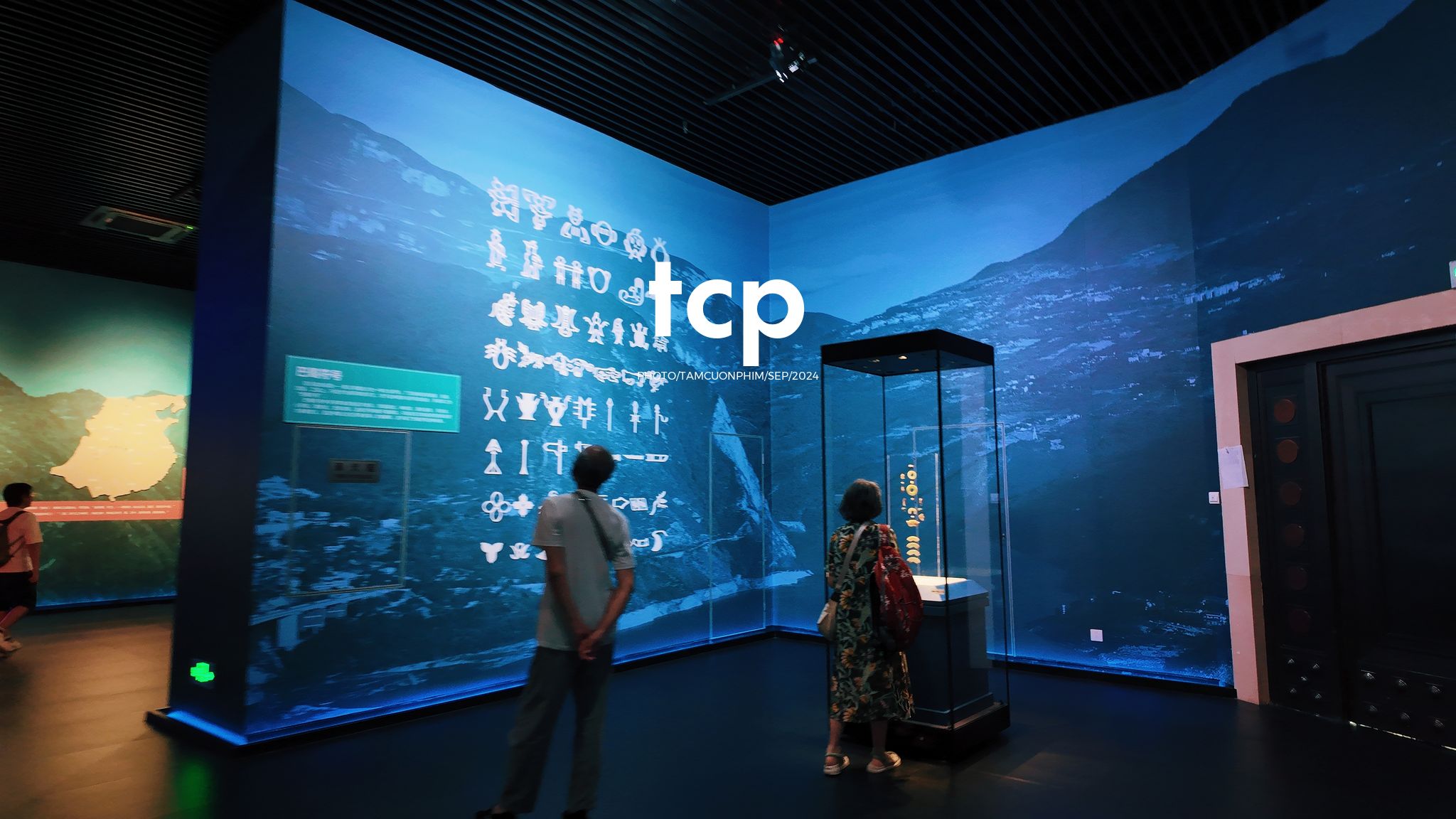 Tám Cuộn Phim - Có ai thấy nhớ những chuyến đi lang thang dọc phố phường không?