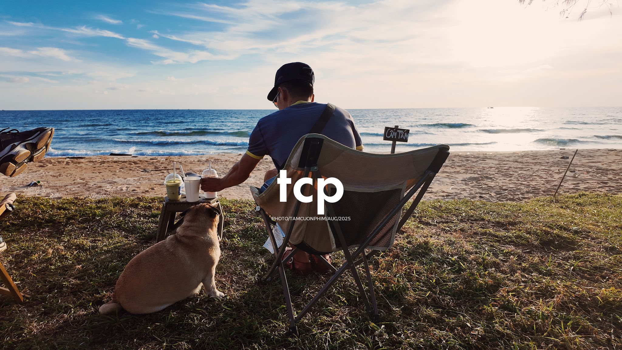 Tám Cuộn Phim - Chuyến đi "hết nước chấm" tại thiên đường biển xanh