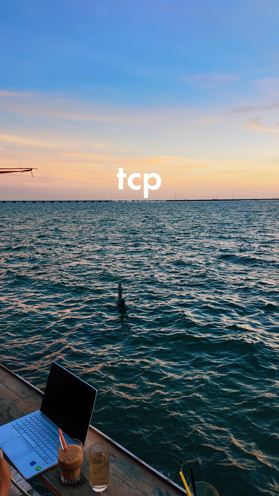 Tám Cuộn Phim - Chuyến đi "hết nước chấm" tại thiên đường biển xanh