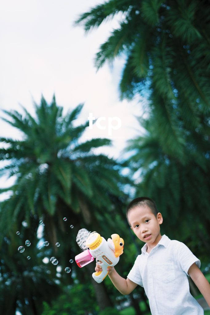 Tám Cuộn Phim - Nhịp điệu xanh và những mảnh ghép đời thường