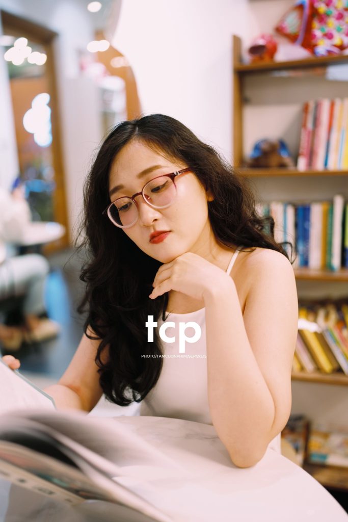 Tám Cuộn Phim - Góc nhỏ bình yên mùa đoàn viên