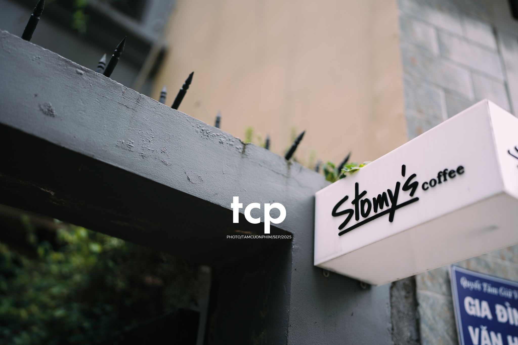 Tám Cuộn Phim - Góc nhỏ bình yên cho tâm hồn "ghiền" cafe