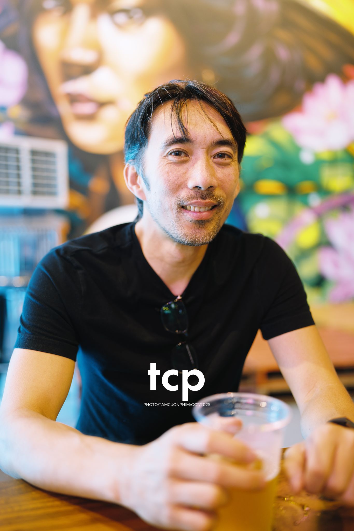 Tám Cuộn Phim - Những mảnh ghép dịu dàng của một tâm hồn tinh tế