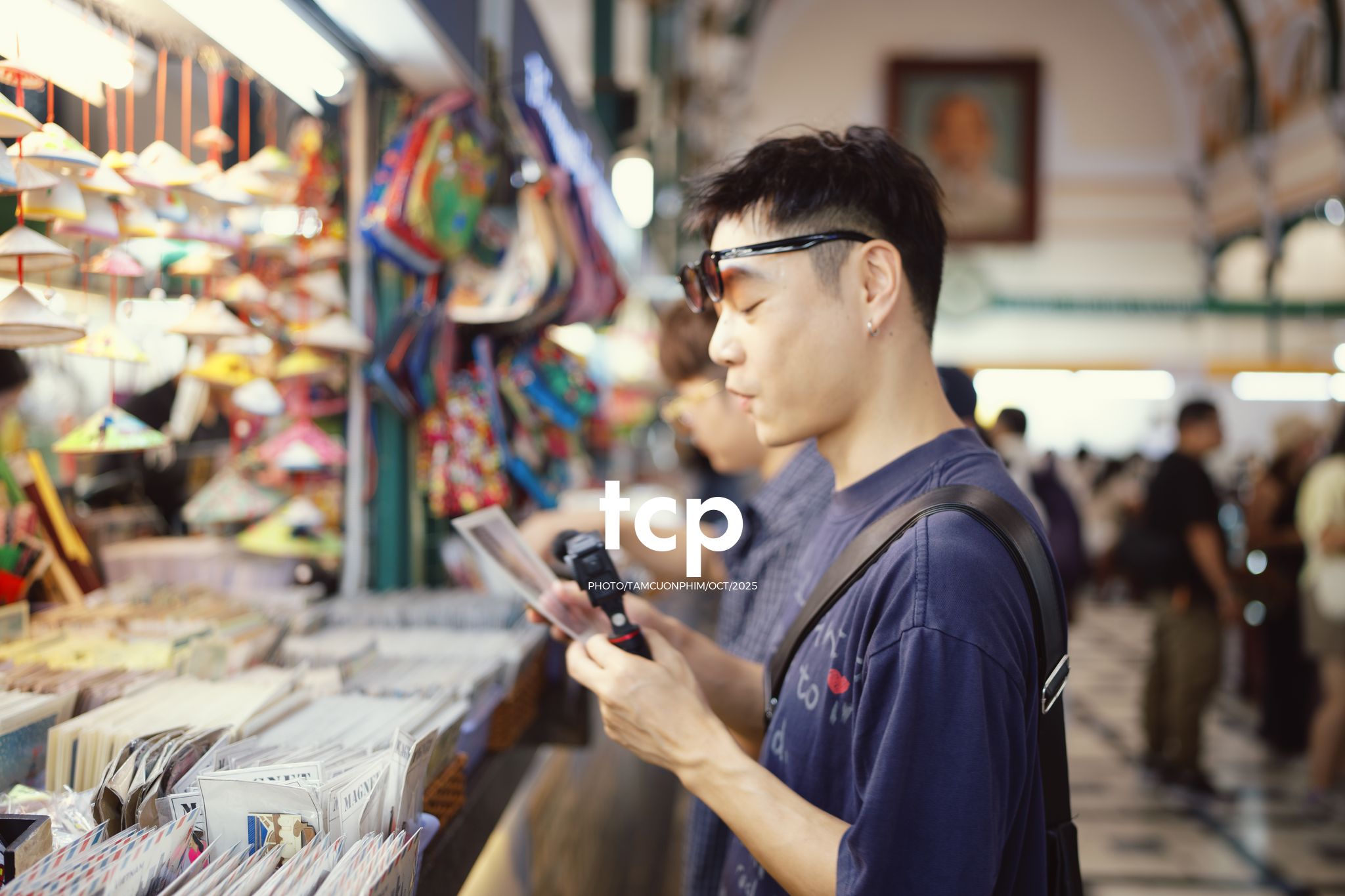 Tám Cuộn Phim - Hành trình kết nối những tâm hồn đồng điệu