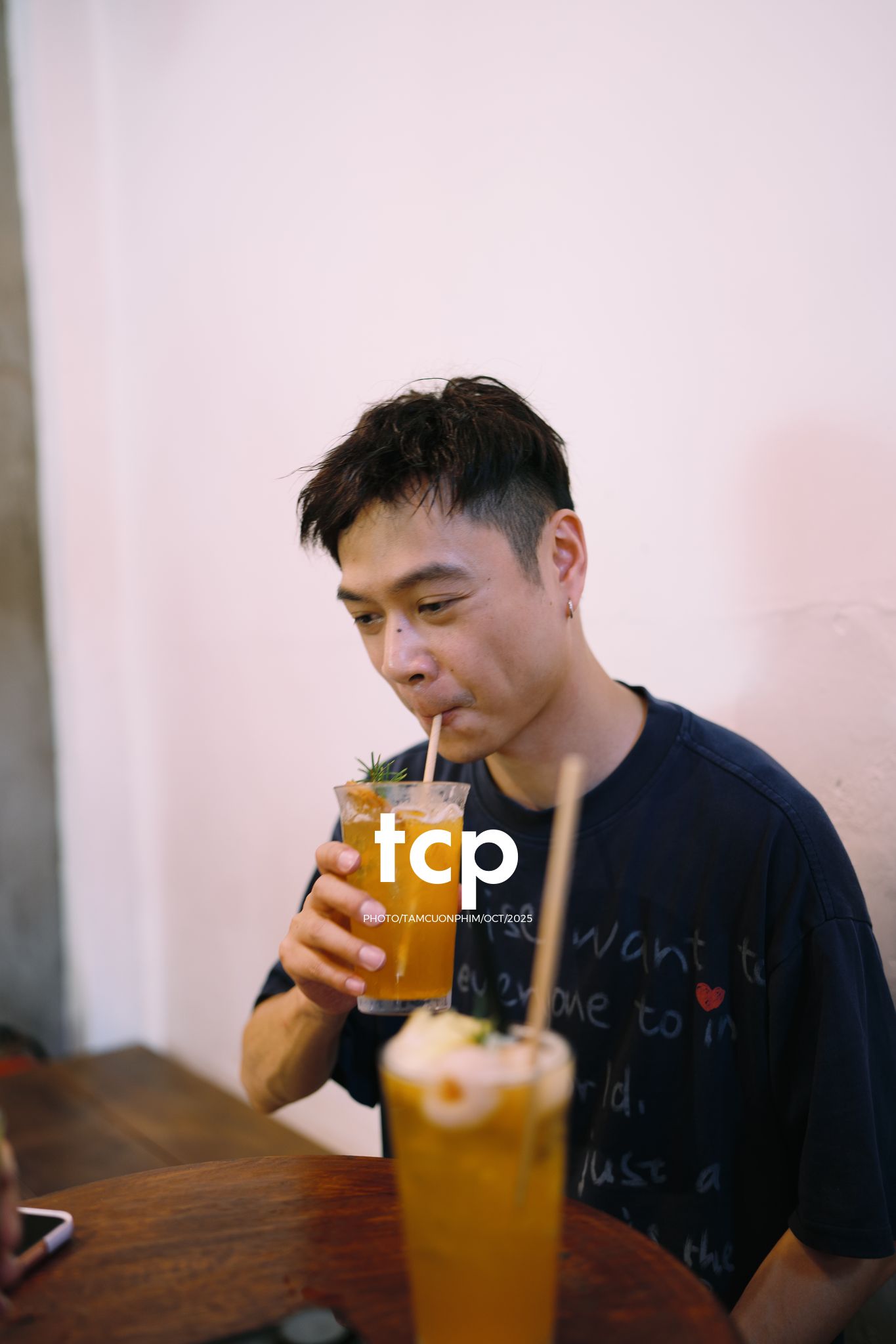 Tám Cuộn Phim - Hành trình kết nối những tâm hồn đồng điệu