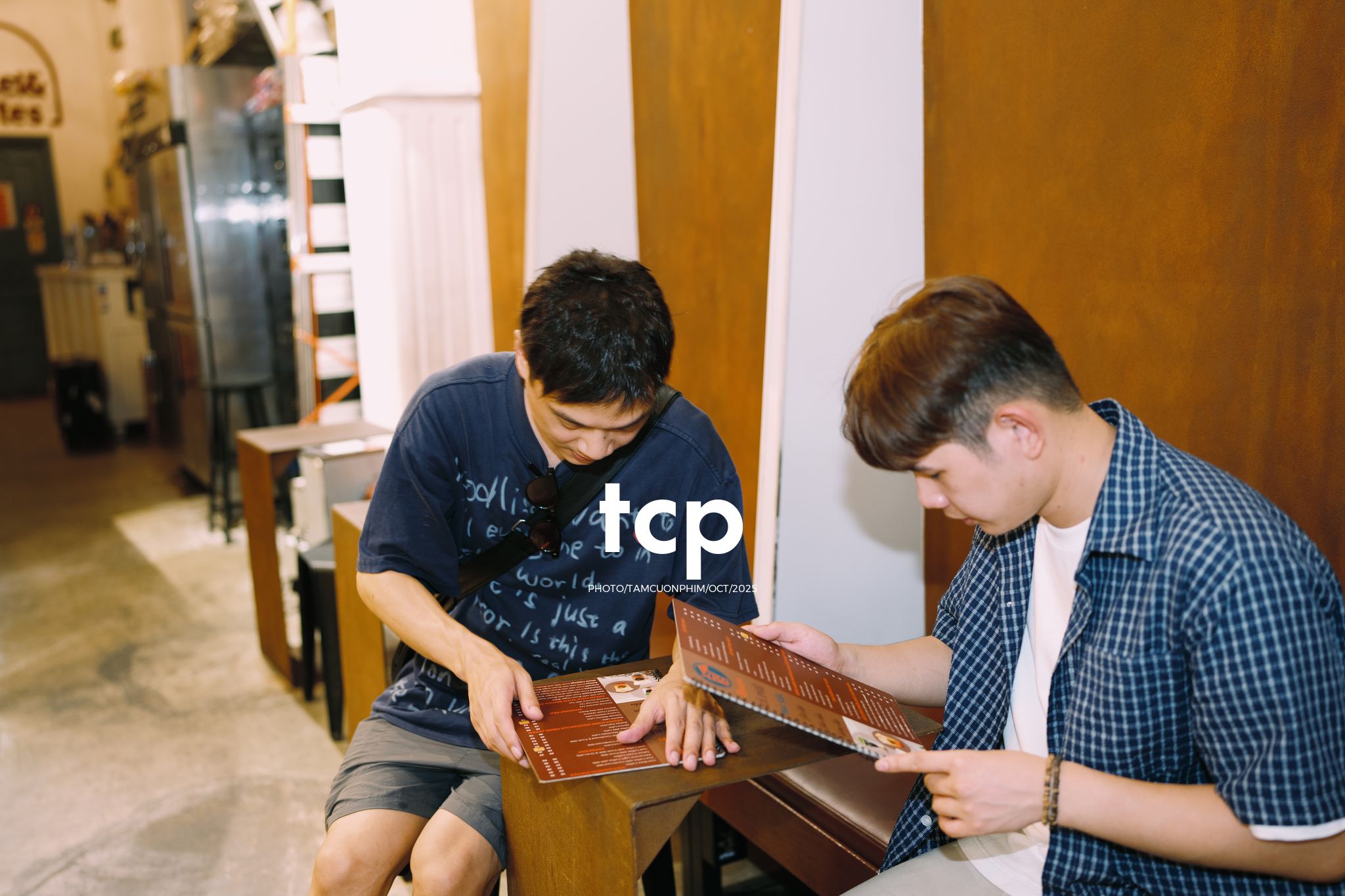 Tám Cuộn Phim - Hành trình kết nối những tâm hồn đồng điệu