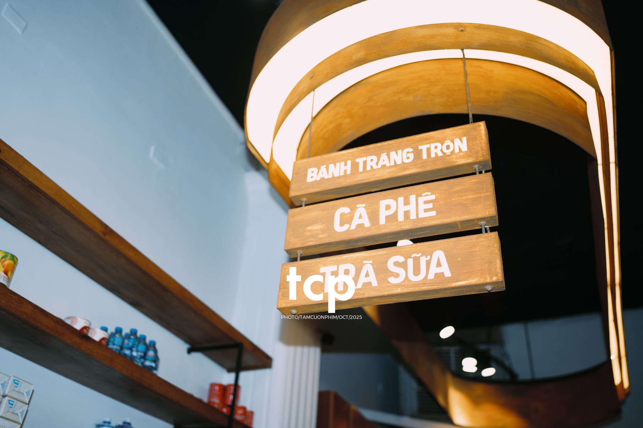 Tám Cuộn Phim - Hành trình kết nối những tâm hồn đồng điệu