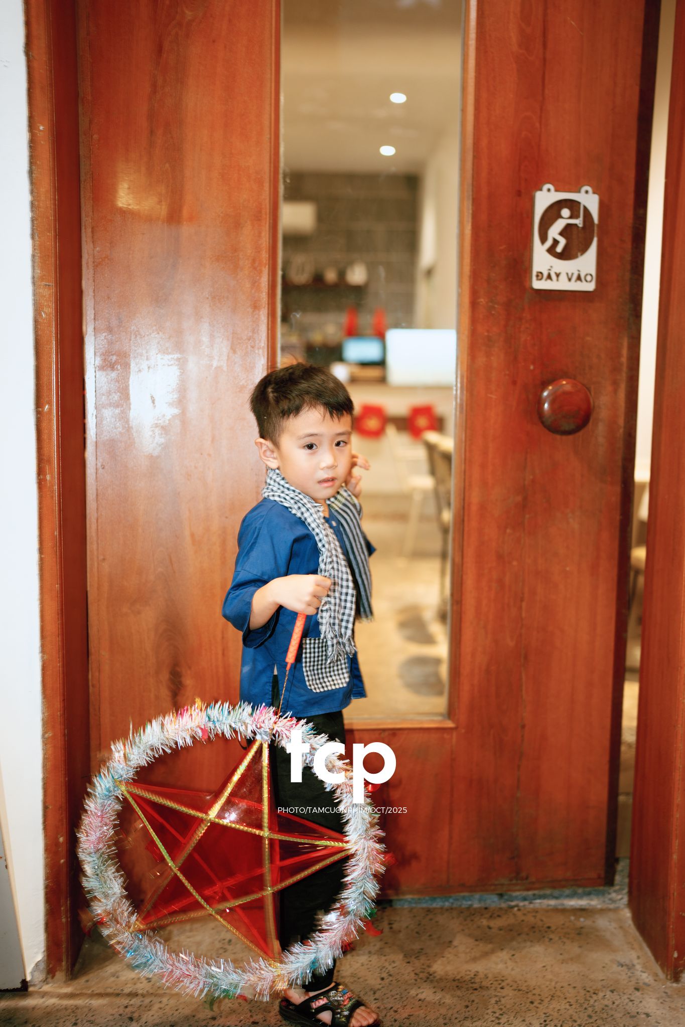 Tám Cuộn Phim - Mùa trăng này mình cùng đi "phá cỗ" nhé!