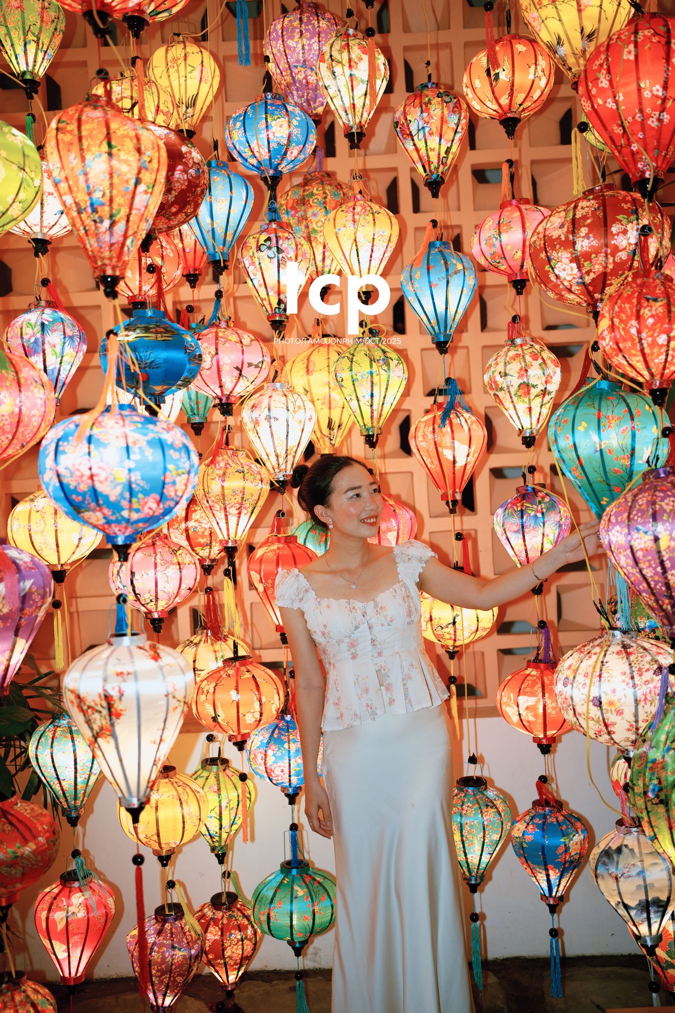 Tám Cuộn Phim - Mùa trăng này mình cùng đi "phá cỗ" nhé!