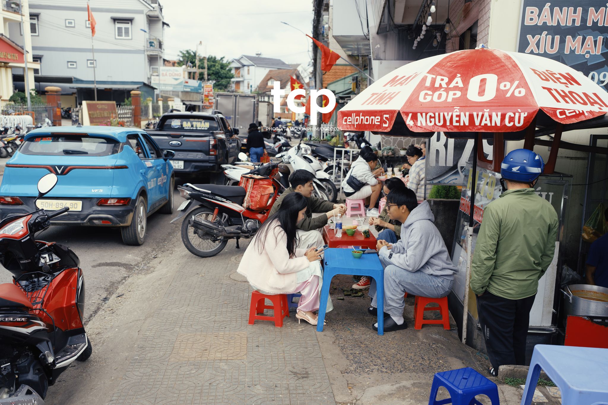 Tám Cuộn Phim - Những nhịp sống dịu dàng giữa lòng cao nguyên