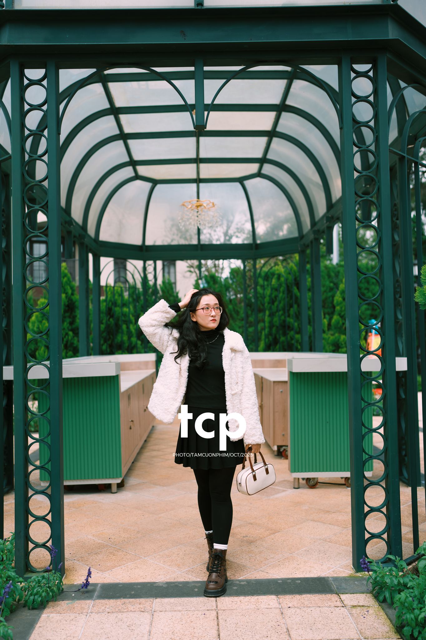 Tám Cuộn Phim - Hơi lạnh cao nguyên trong nắng sớm