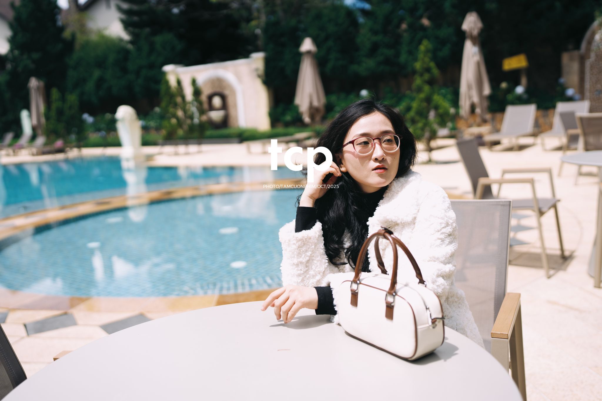 Tám Cuộn Phim - Hơi lạnh cao nguyên trong nắng sớm