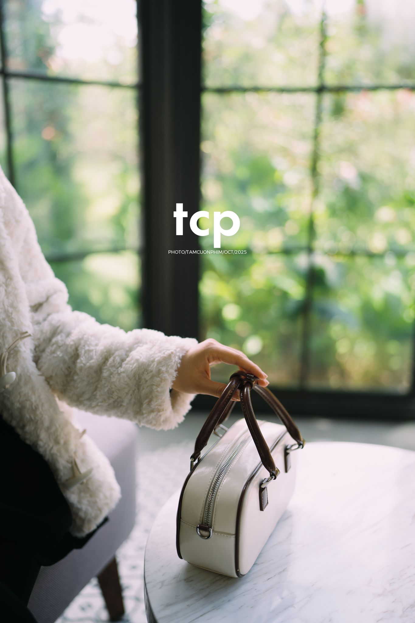 Tám Cuộn Phim - Hơi lạnh cao nguyên trong nắng sớm