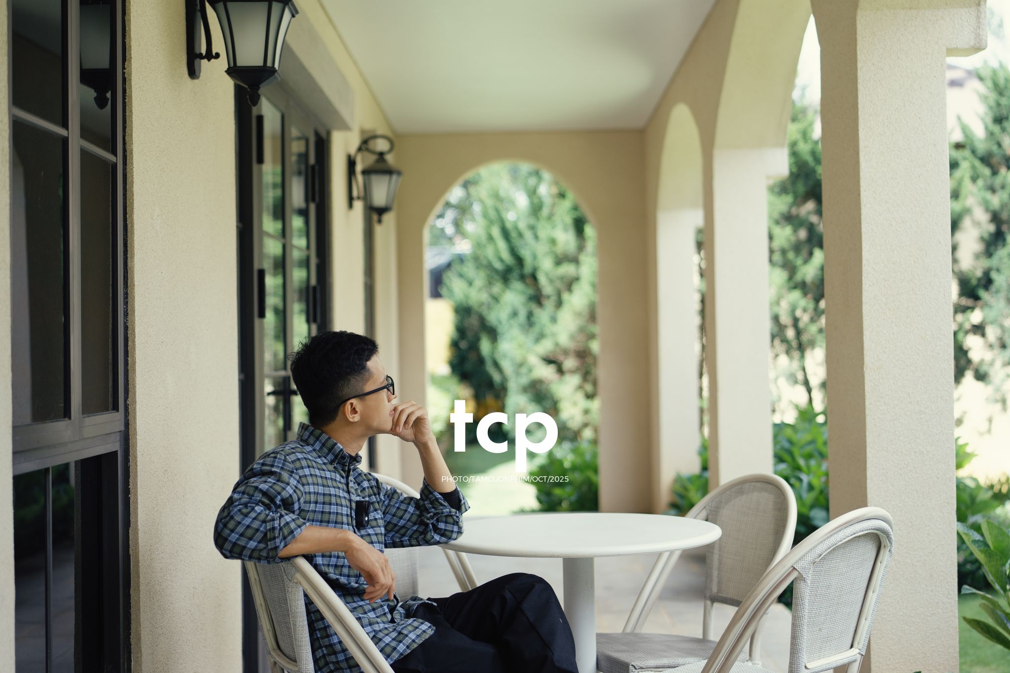 Tám Cuộn Phim - NHỊP ĐIỆU ĐÔ THỊ GIỮA VÙNG CAO