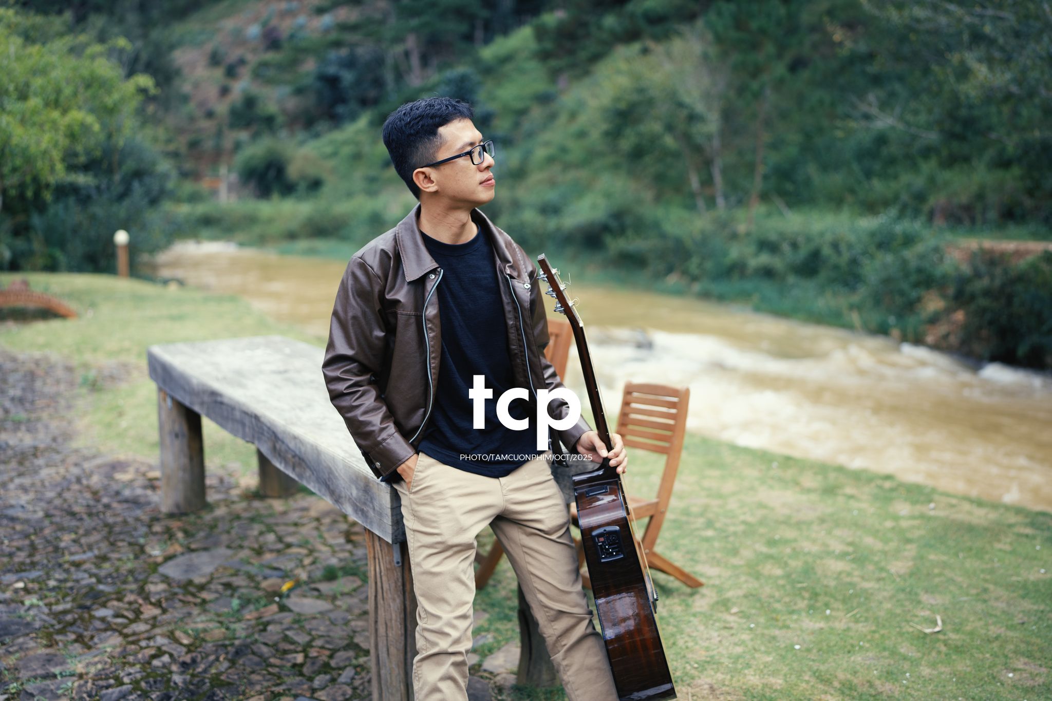 Tám Cuộn Phim - Ai mà chẳng muốn một lần trốn phố lên rừng để tìm chút bình yên?