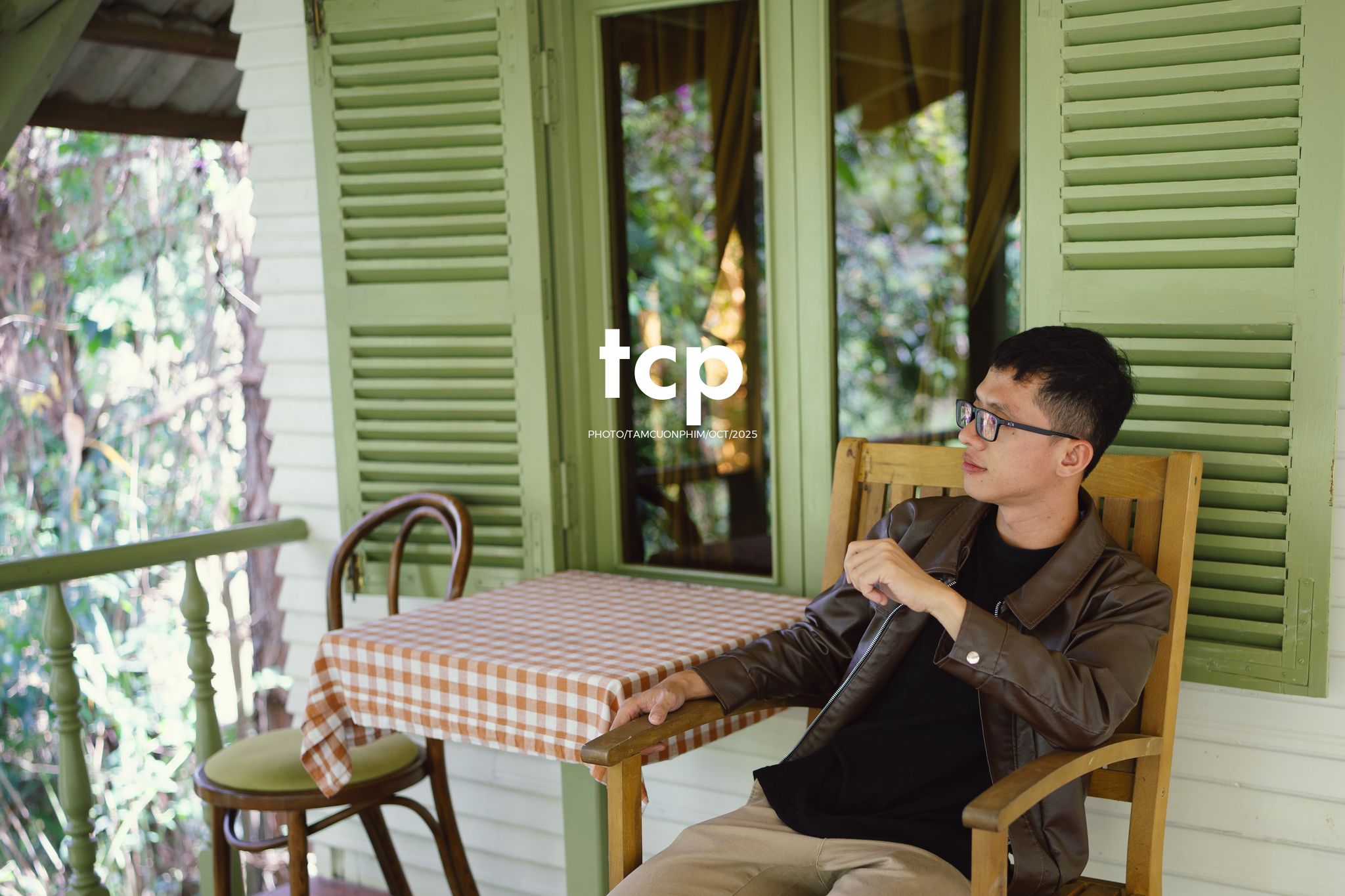 Tám Cuộn Phim - Ai mà chẳng muốn một lần trốn phố lên rừng để tìm chút bình yên?