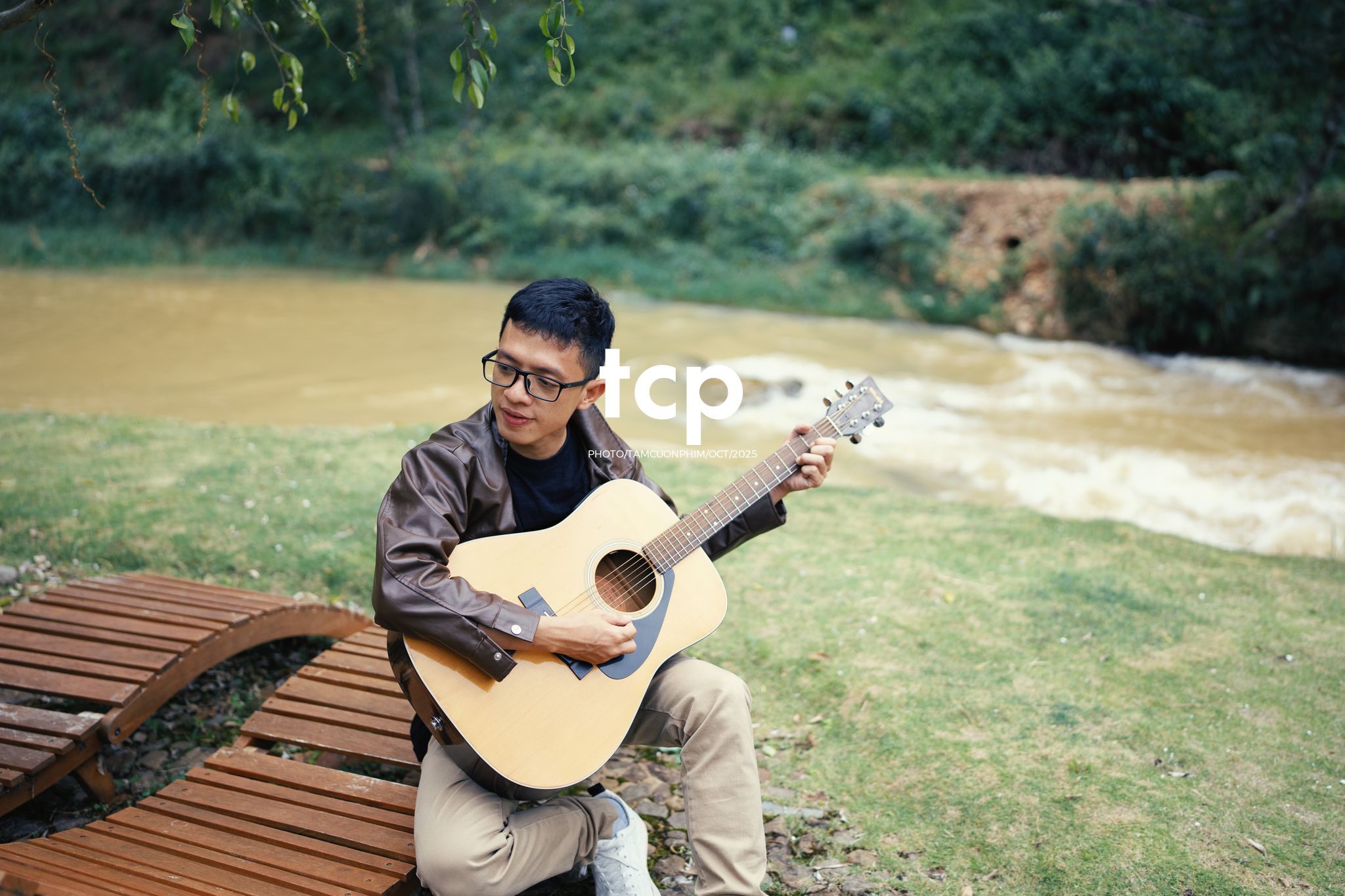 Tám Cuộn Phim - Ai mà chẳng muốn một lần trốn phố lên rừng để tìm chút bình yên?