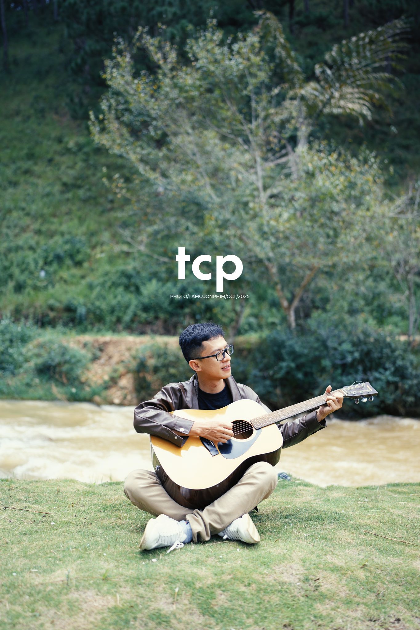 Tám Cuộn Phim - Ai mà chẳng muốn một lần trốn phố lên rừng để tìm chút bình yên?