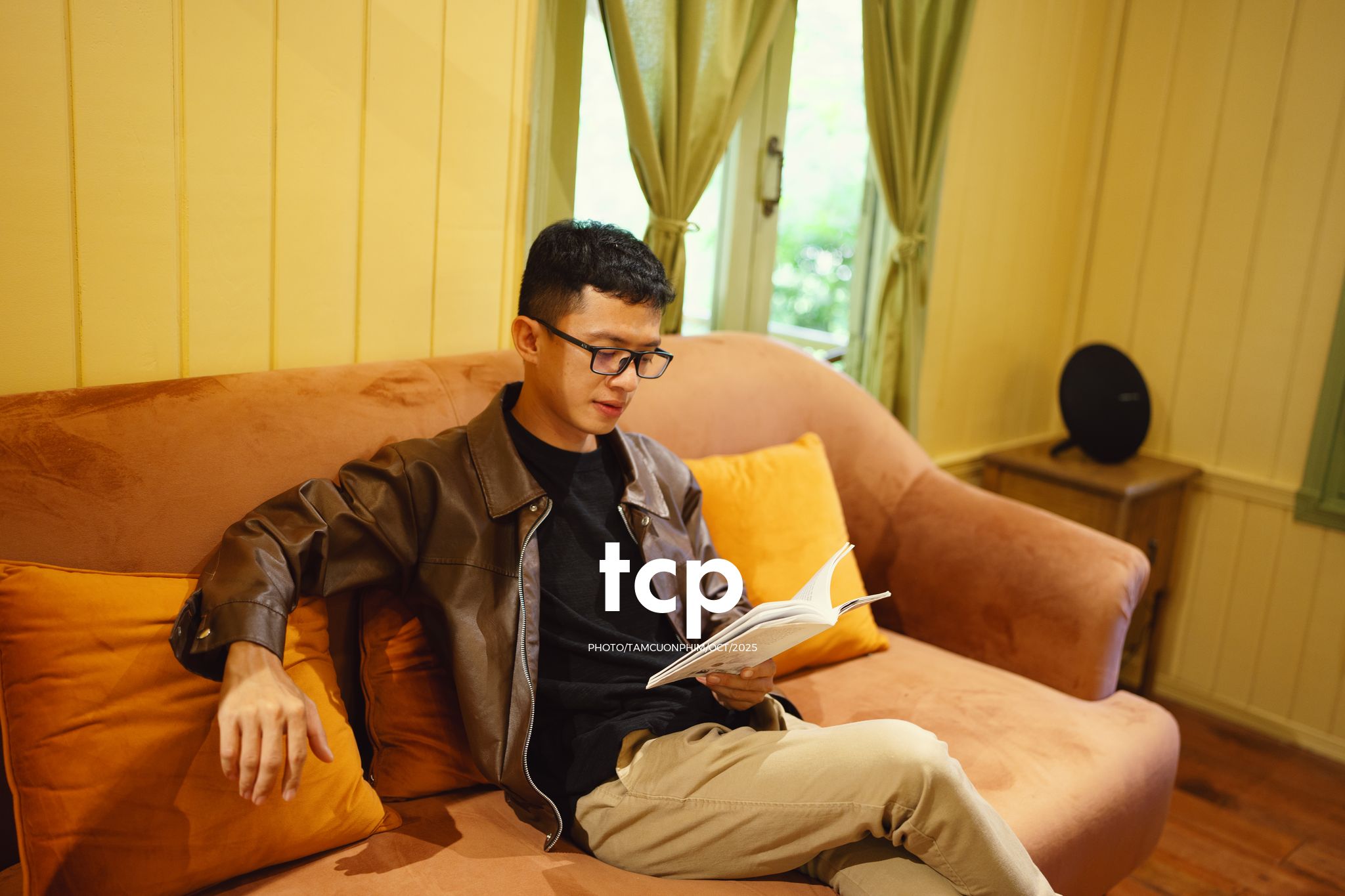 Tám Cuộn Phim - Ai mà chẳng muốn một lần trốn phố lên rừng để tìm chút bình yên?