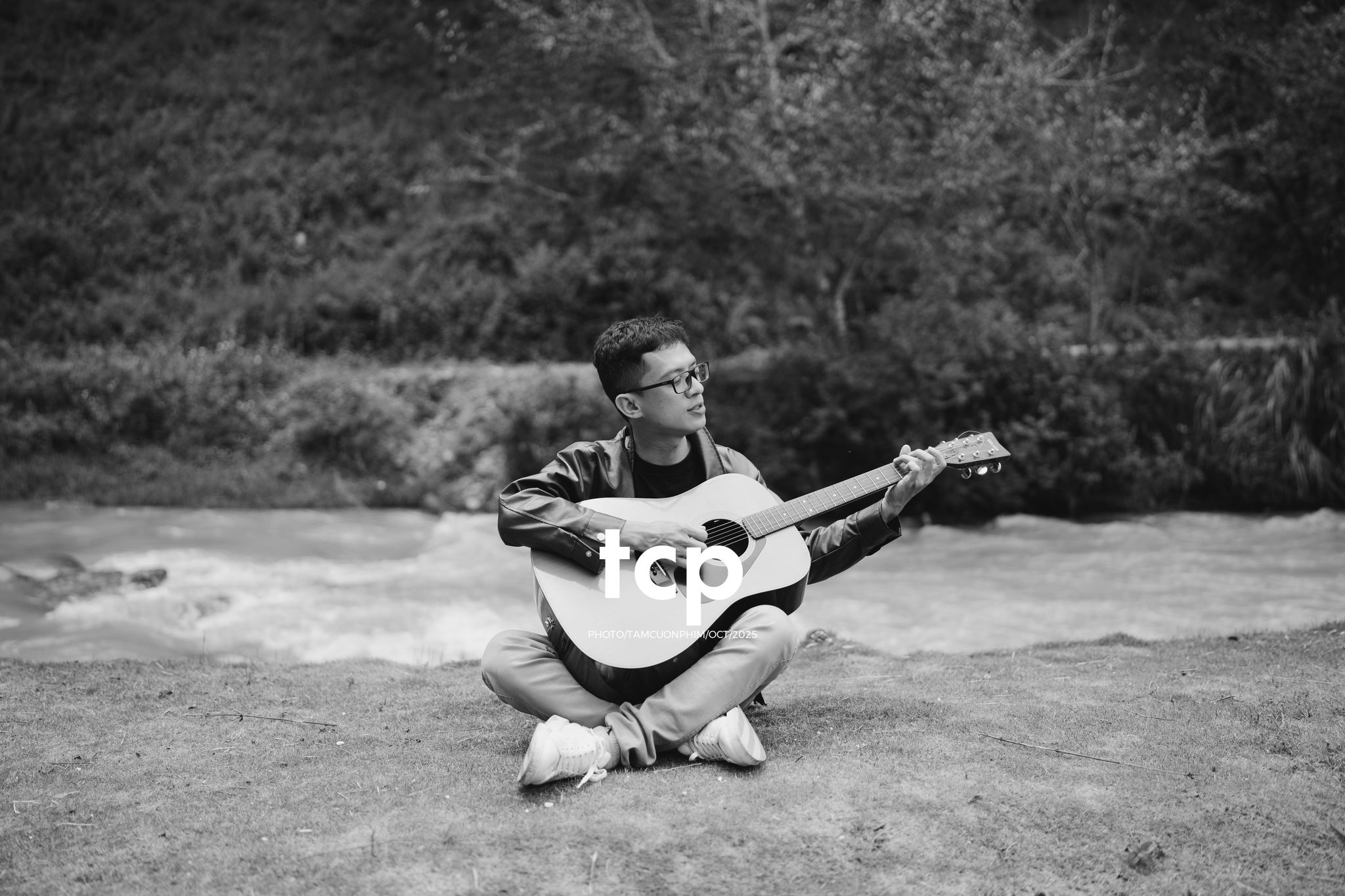 Tám Cuộn Phim - Ai mà chẳng muốn một lần trốn phố lên rừng để tìm chút bình yên?