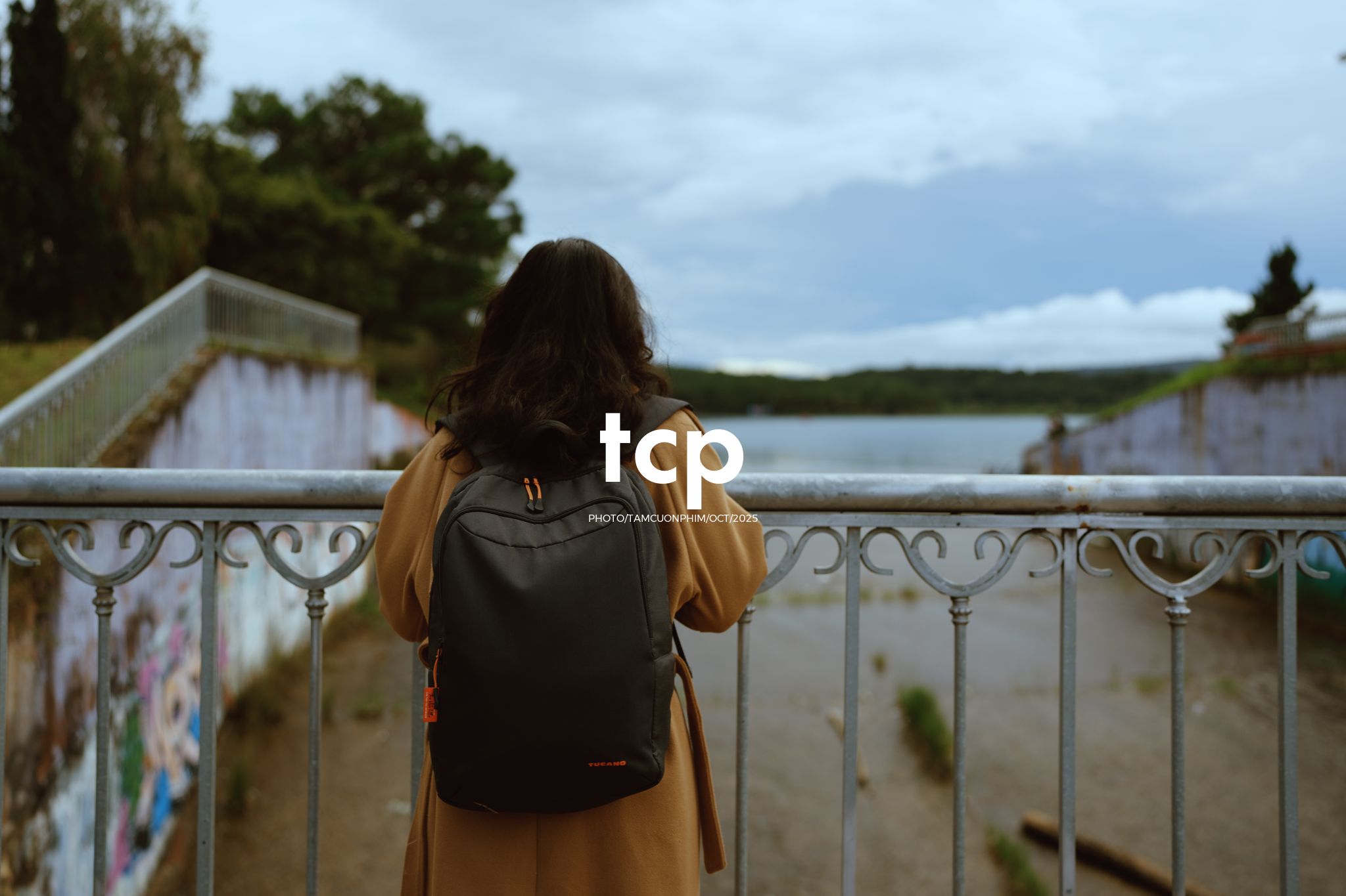 Tám Cuộn Phim - Chẳng phải chuyến đi nào cũng chỉ cần một chút bình yên thôi sao?