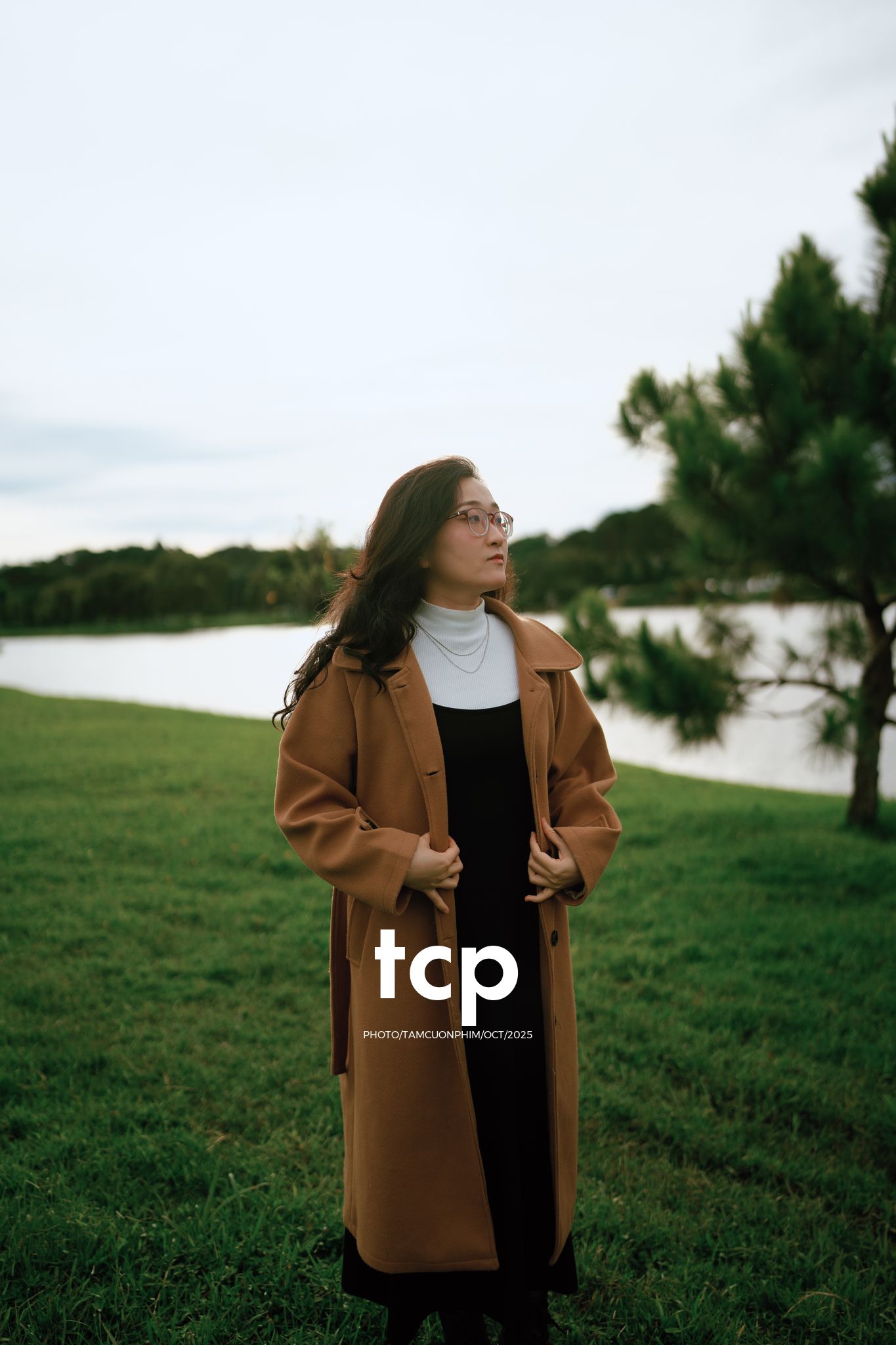 Tám Cuộn Phim - Chẳng phải chuyến đi nào cũng chỉ cần một chút bình yên thôi sao?