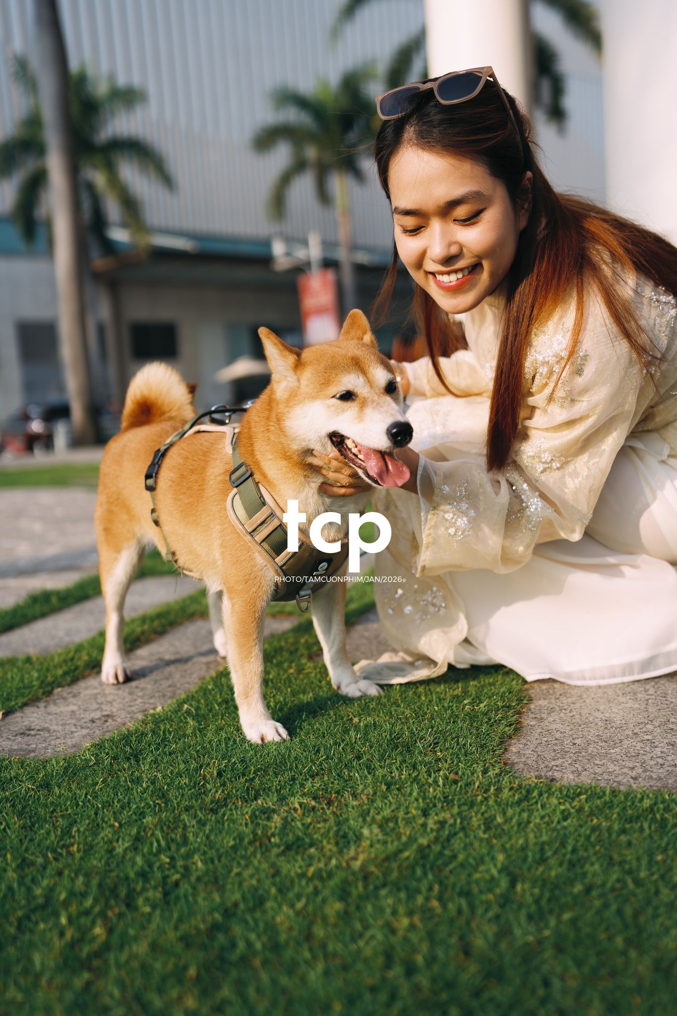 Tám Cuộn Phim - Nét duyên dáng trong buổi chiều dạo phố cùng người bạn nhỏ