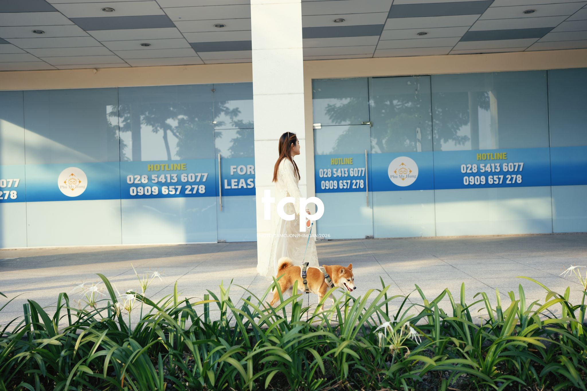 Tám Cuộn Phim - Nét duyên dáng trong buổi chiều dạo phố cùng người bạn nhỏ